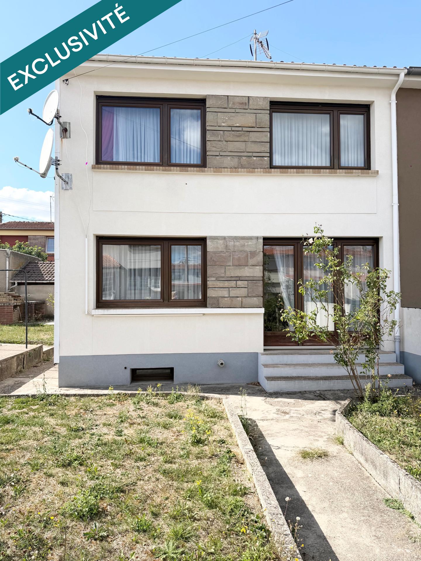 Maison semi-mitoyenne - 68m² - Puttelange-aux-Lacs