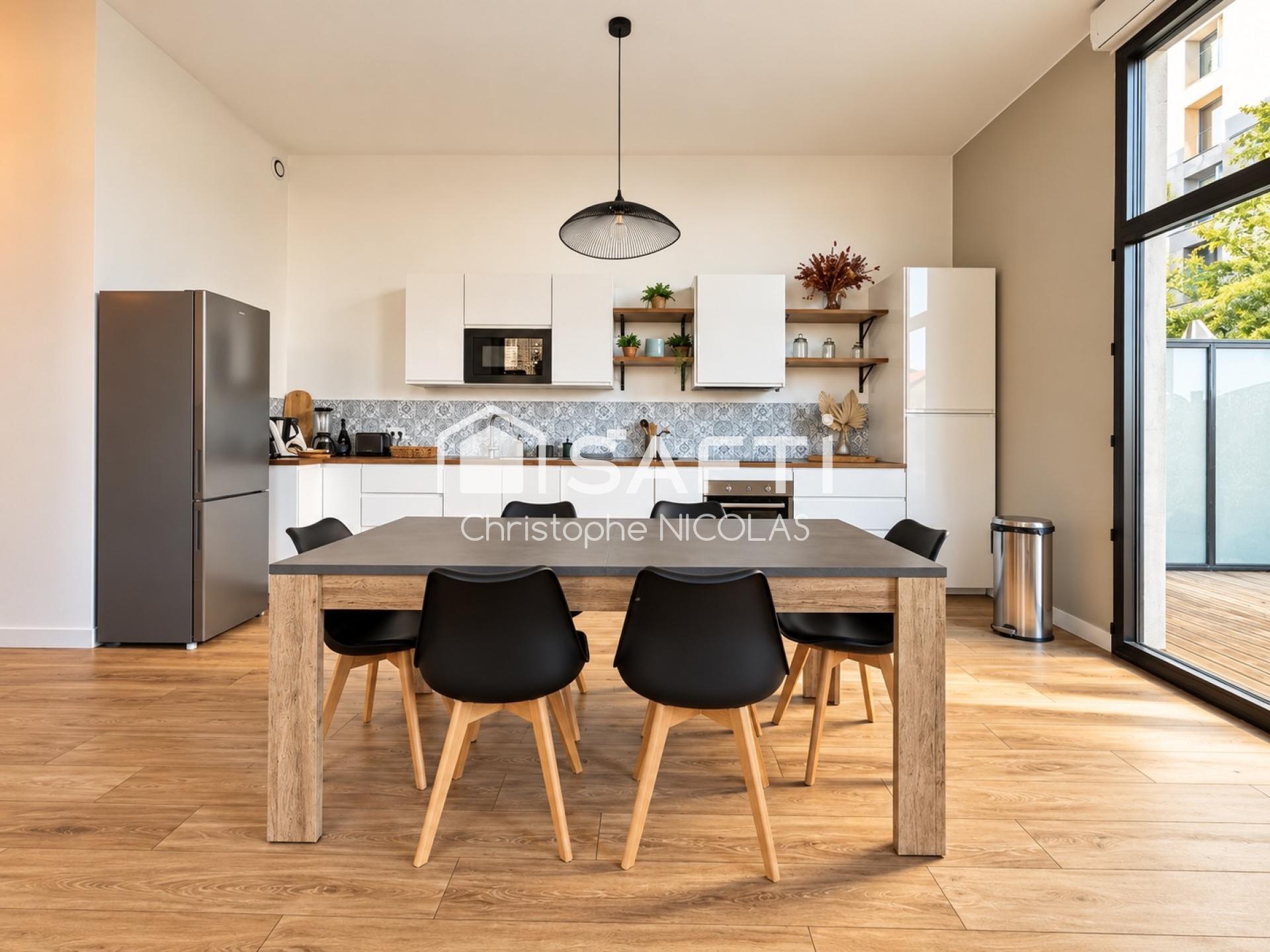 Appartement 3 pièces 81 m² · à Bordeaux · 81 m² · 329 000 €