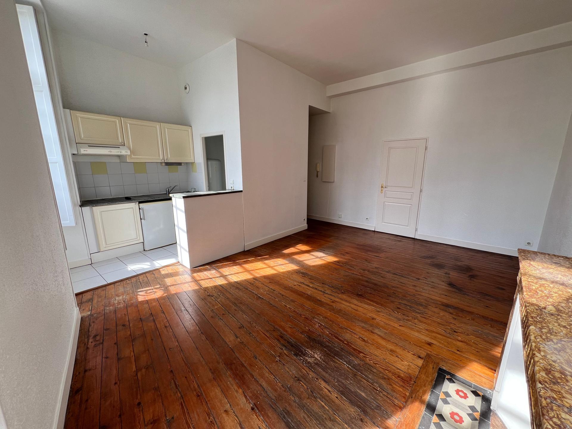 Photo SAFTI — Appartement 2 pièces, 46 m² à Bordeaux 2