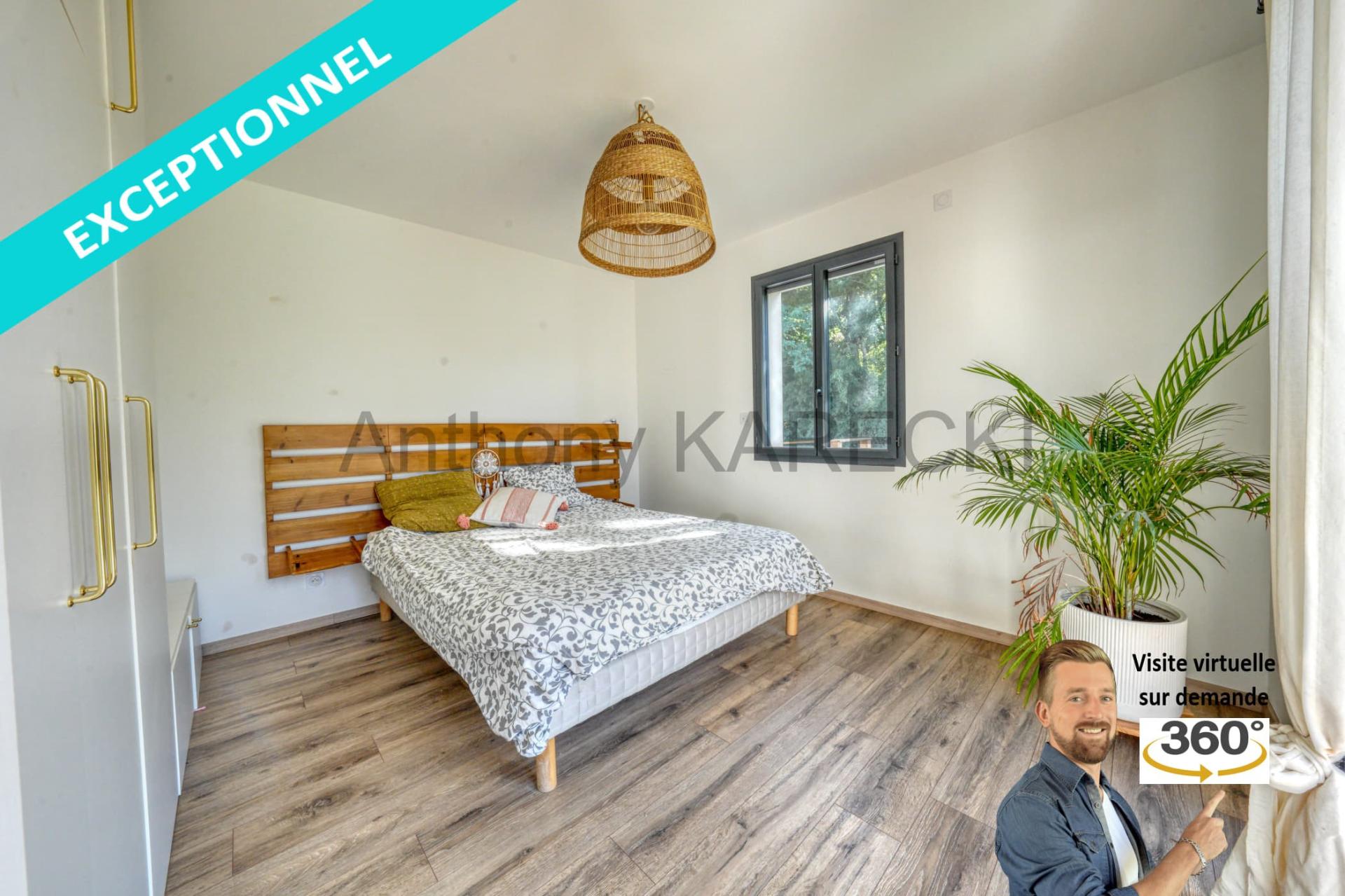 Photo 11 of the listing.
