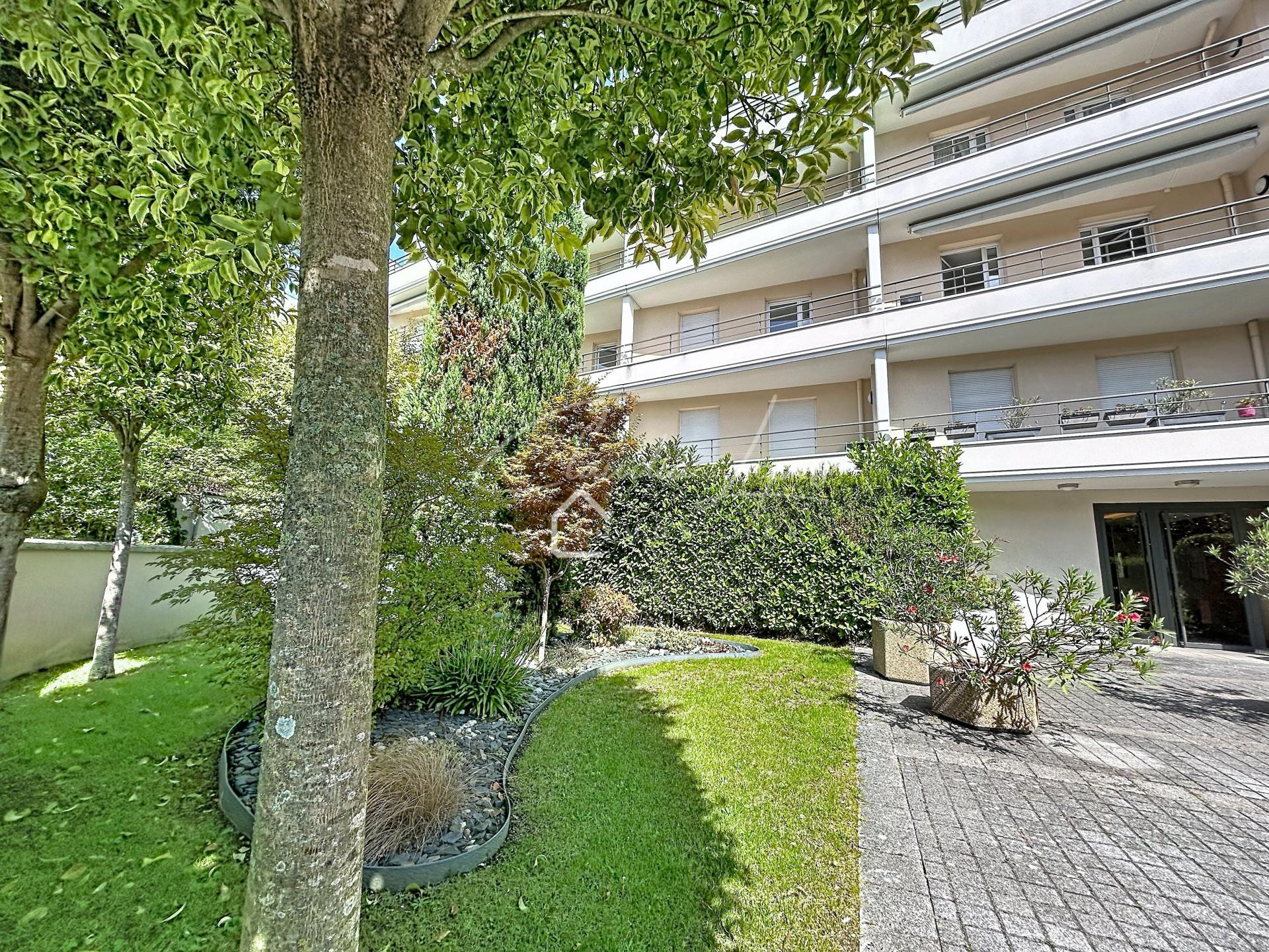 Appartement 3 pièces 76 m² · à Montmorency · 76 m² · 490 000 €