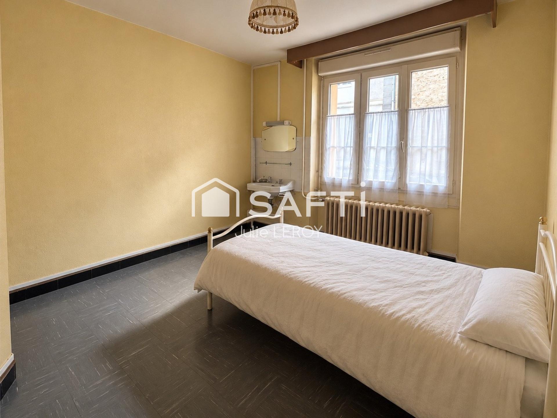 Photo SAFTI — Maison 7 pièces, 131 m² à Loue 4