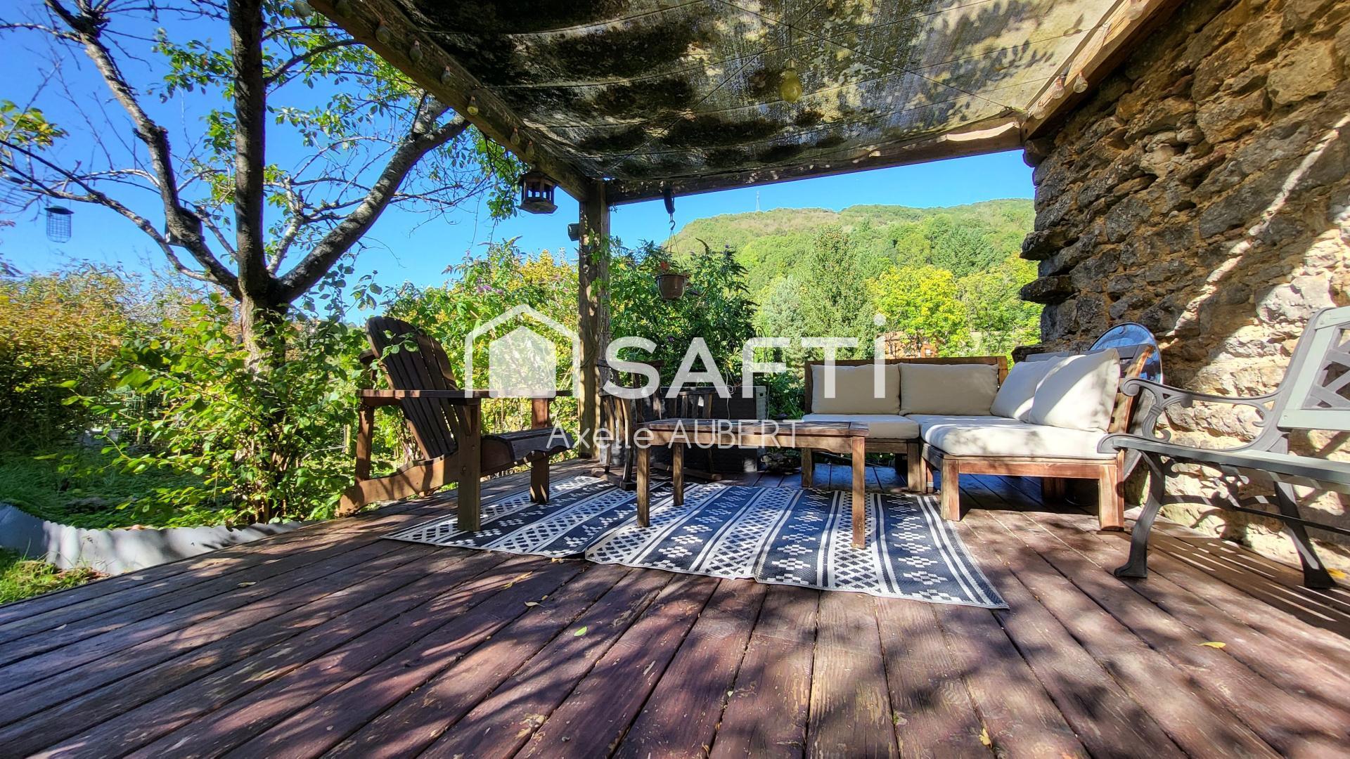 Maison 5 pièces 146 m² · à Vaux-en-Bugey · 146 m² · 346 000 €