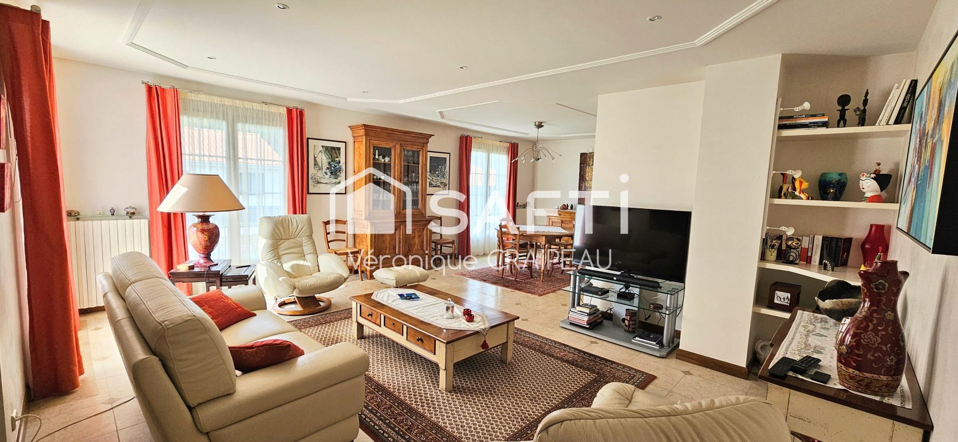 Maison 6 pièces 134 m² · à La Roche-sur-Yon · 134 m² · 289 900 €