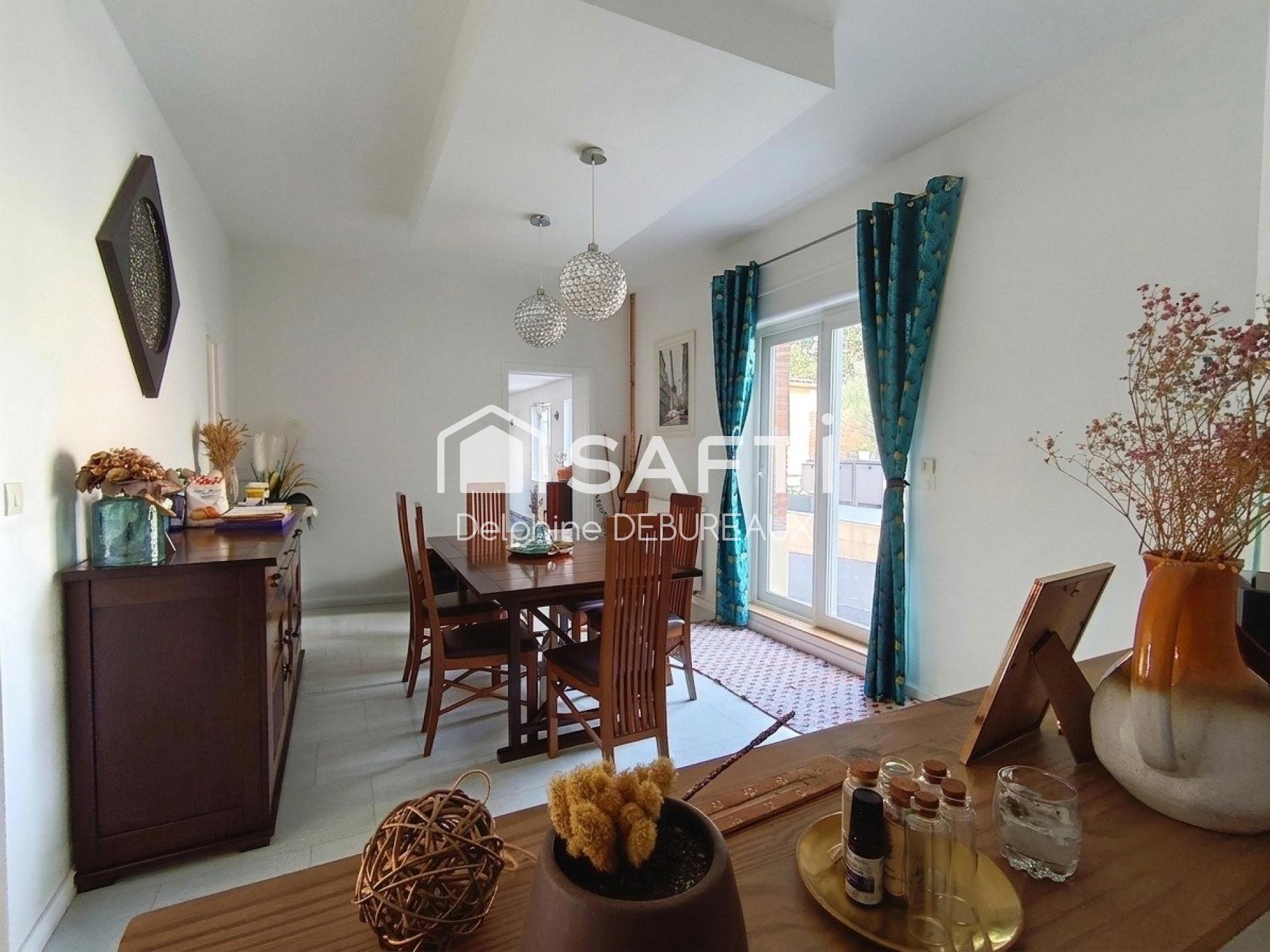 Photo SAFTI — Maison 8 pièces, 210 m² à Sebourg 4