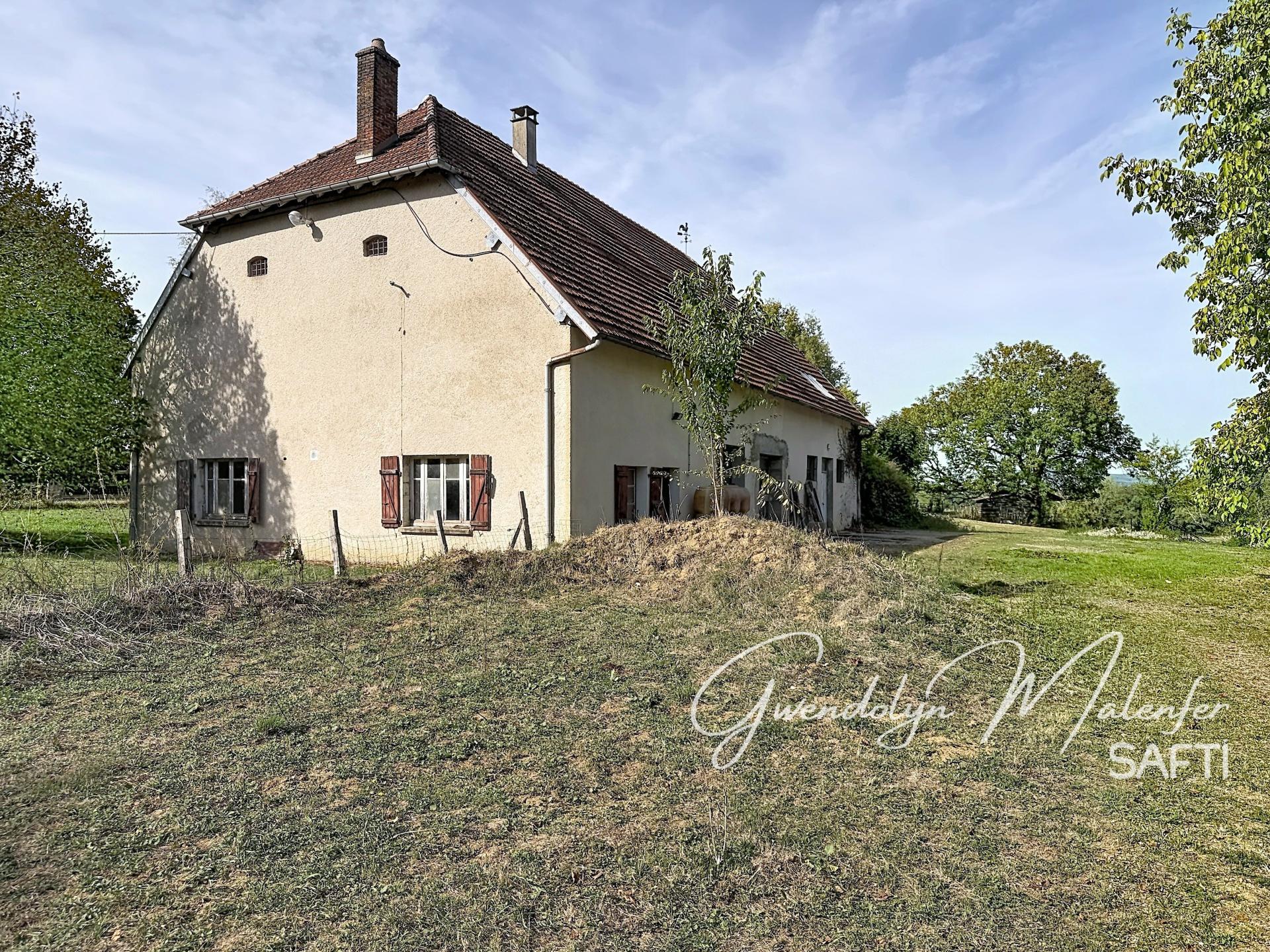 Maison 4 pièces 228 m² · à Villers-Farlay · 228 m² · 150 000 €