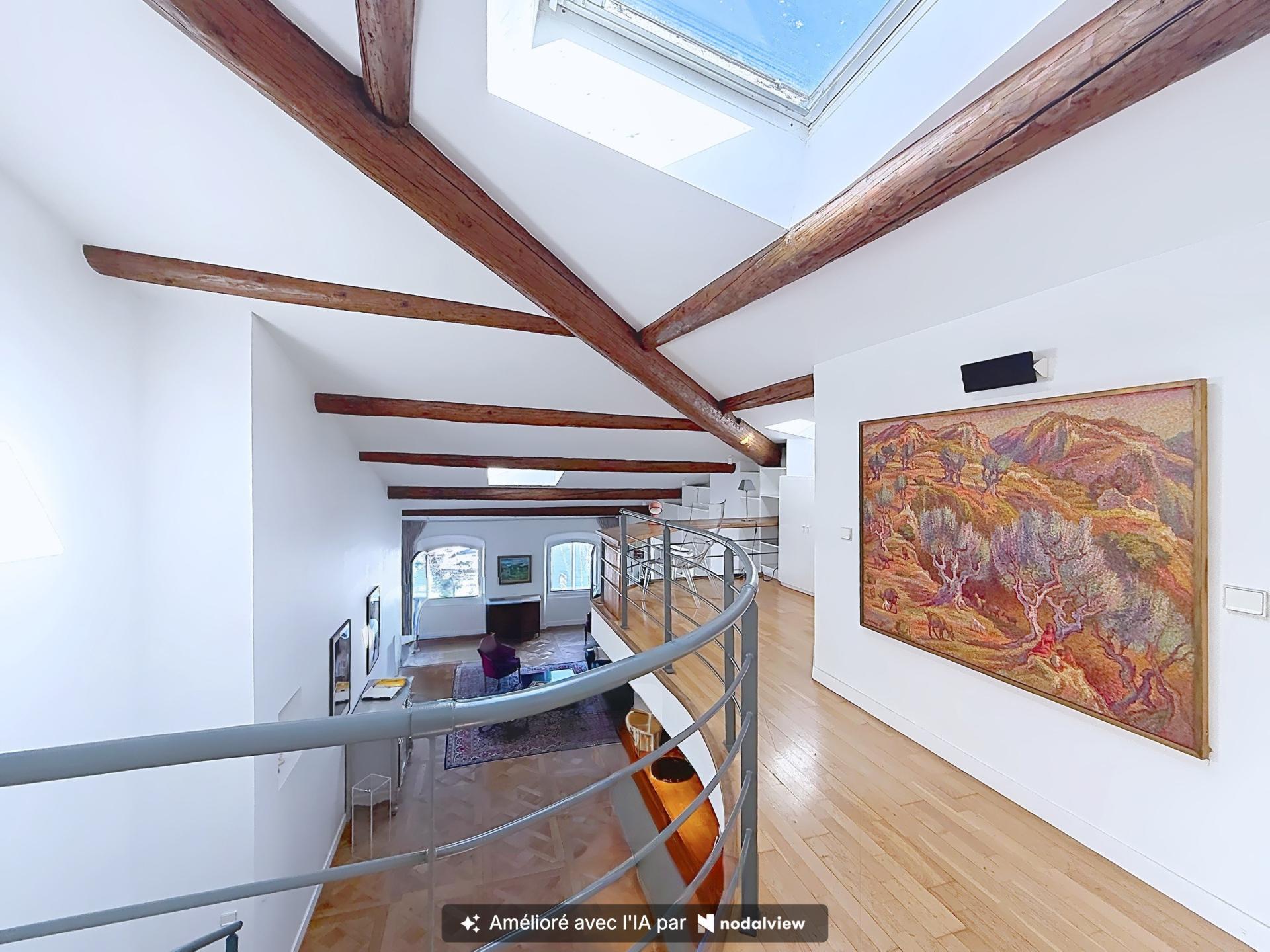Photo 11 of the listing.