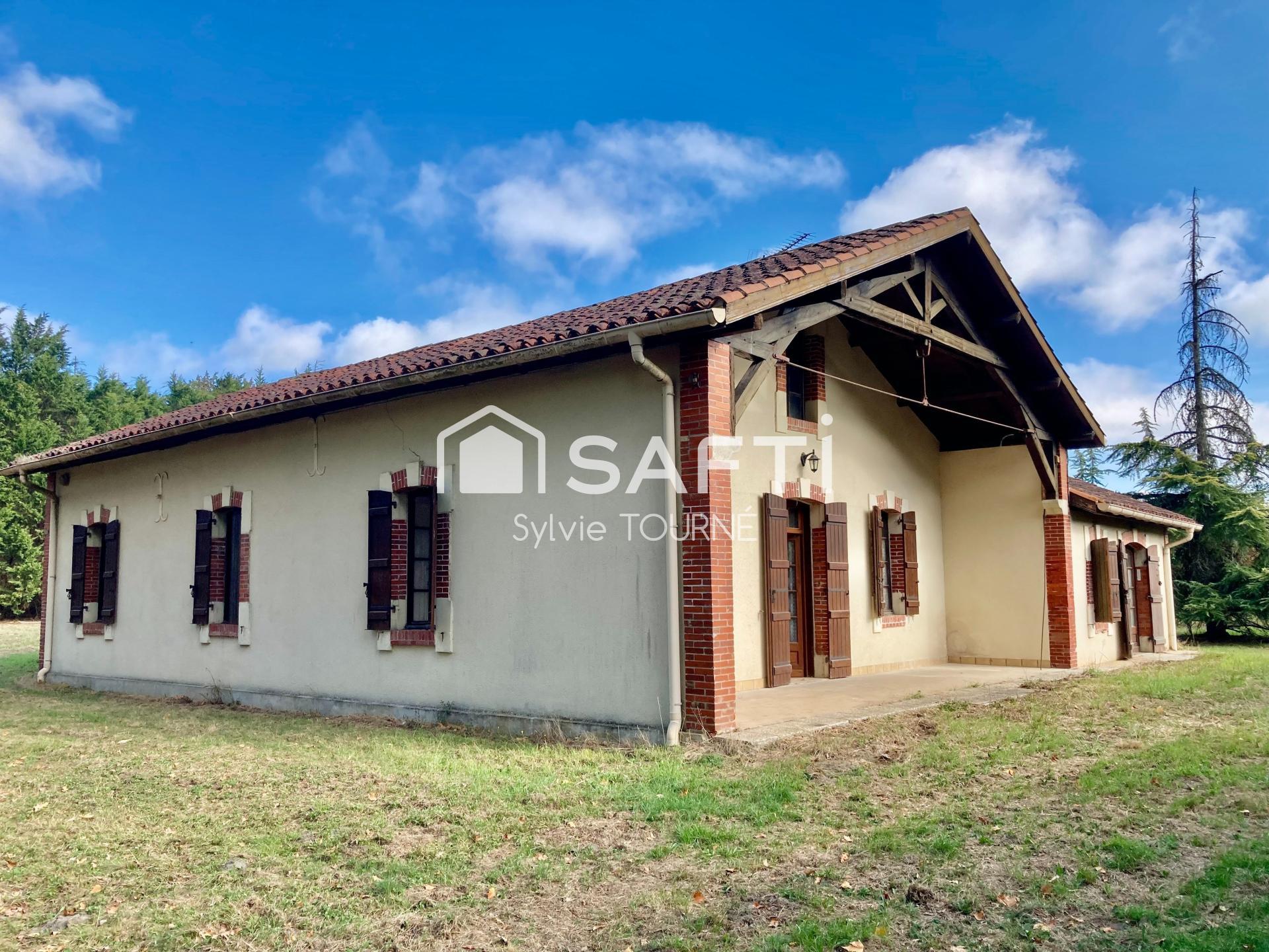 Maison 7 pièces 122 m² · à Estigarde · 122 m² · 157 500 €