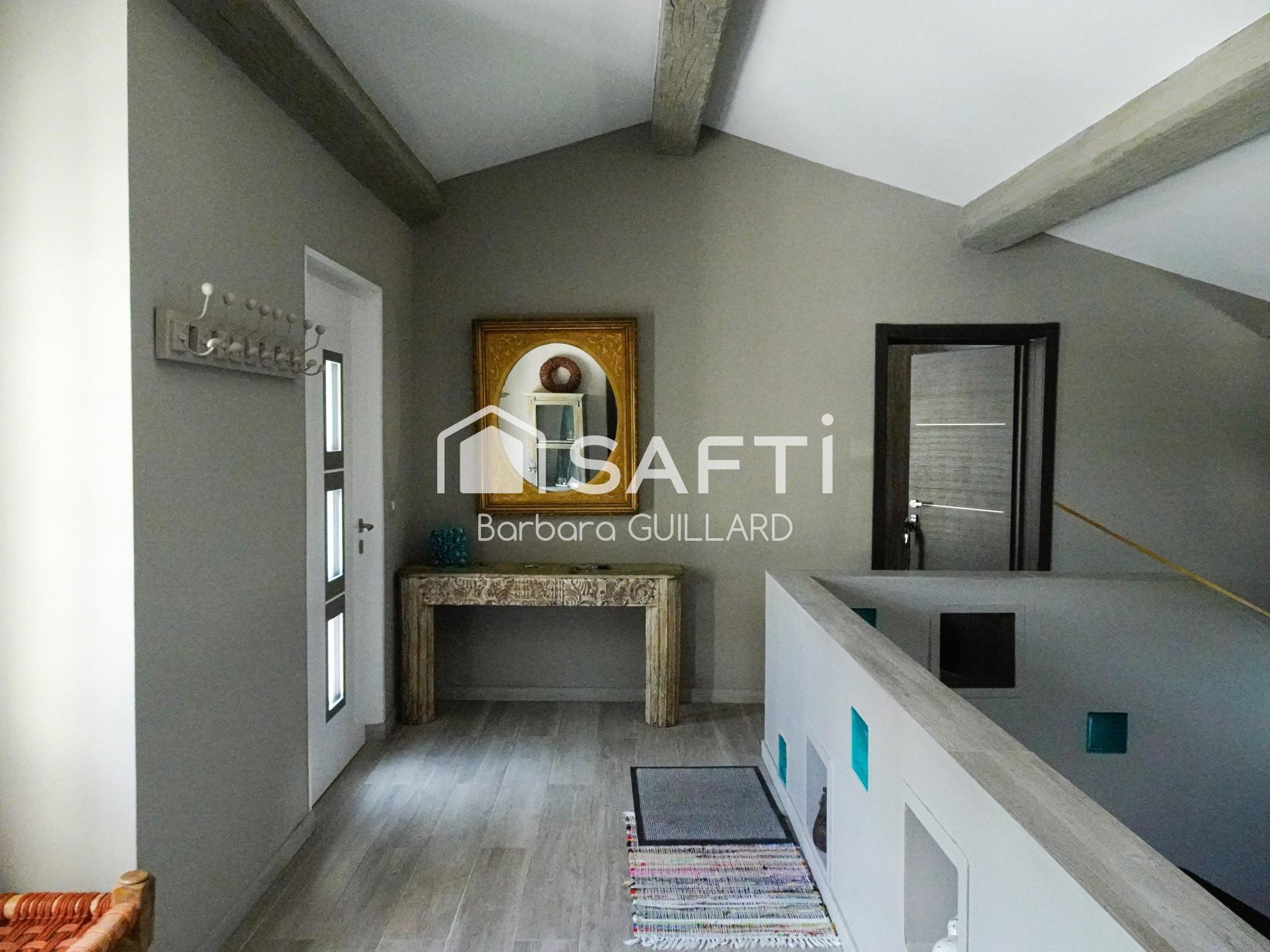 Photo SAFTI — Maison 9 pièces, 196 m² à Saint Raphael 2