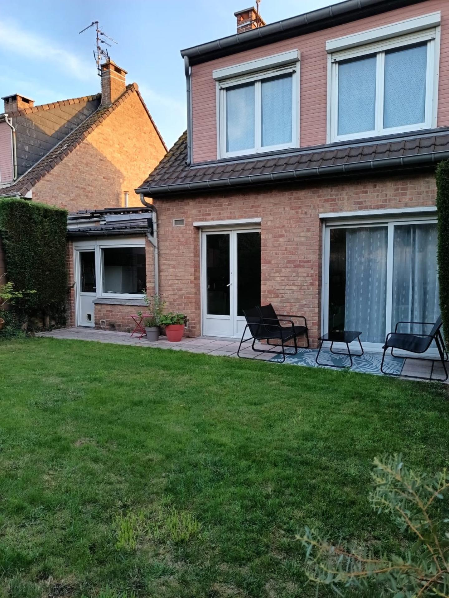 Maison 4 pièces 95 m² · à Houplines · 95 m² · 249 000 €