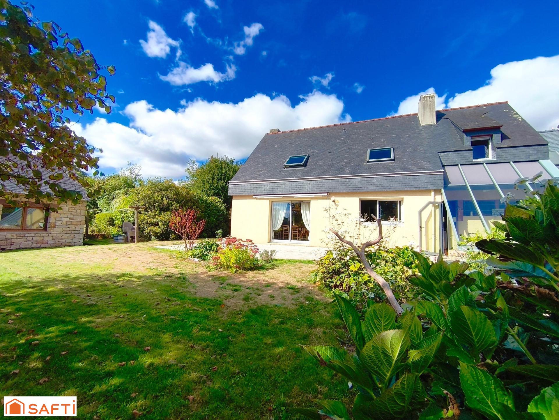 Photo SAFTI — Maison 6 pièces, 130 m² à Quimper