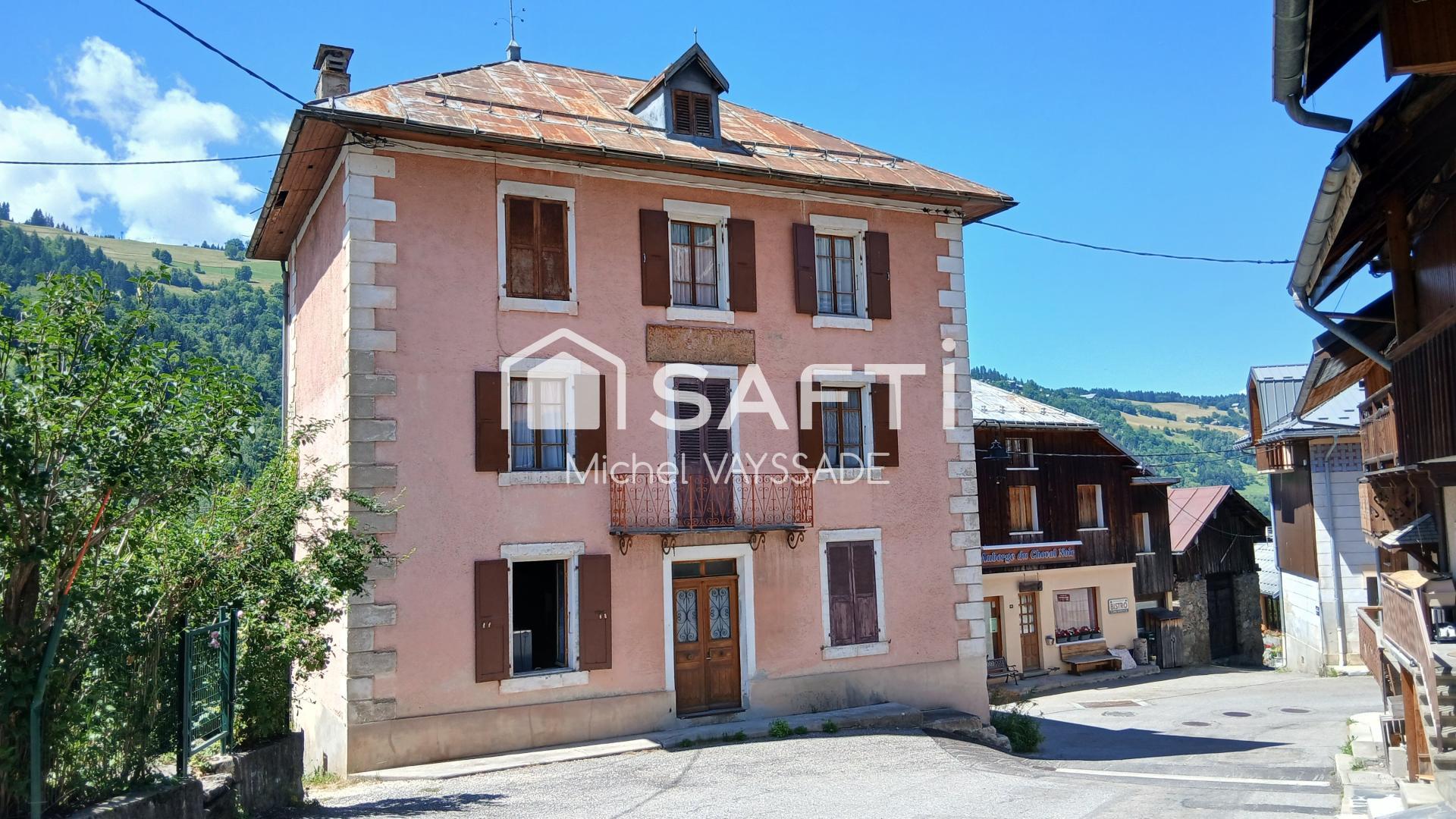 Maison 10 pièces 180 m² · à Les Avanchers-Valmorel · 180 m² · 275 000 €