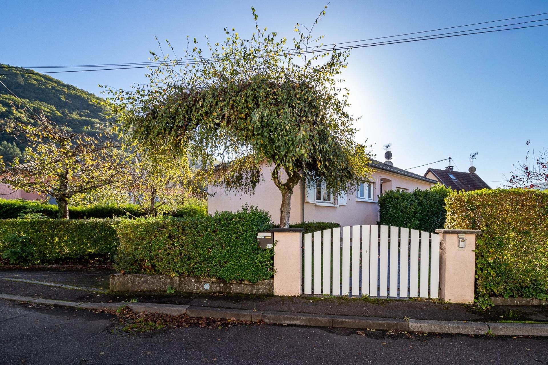 Photo SAFTI — Maison 4 pièces, 90 m² à Saint Amarin