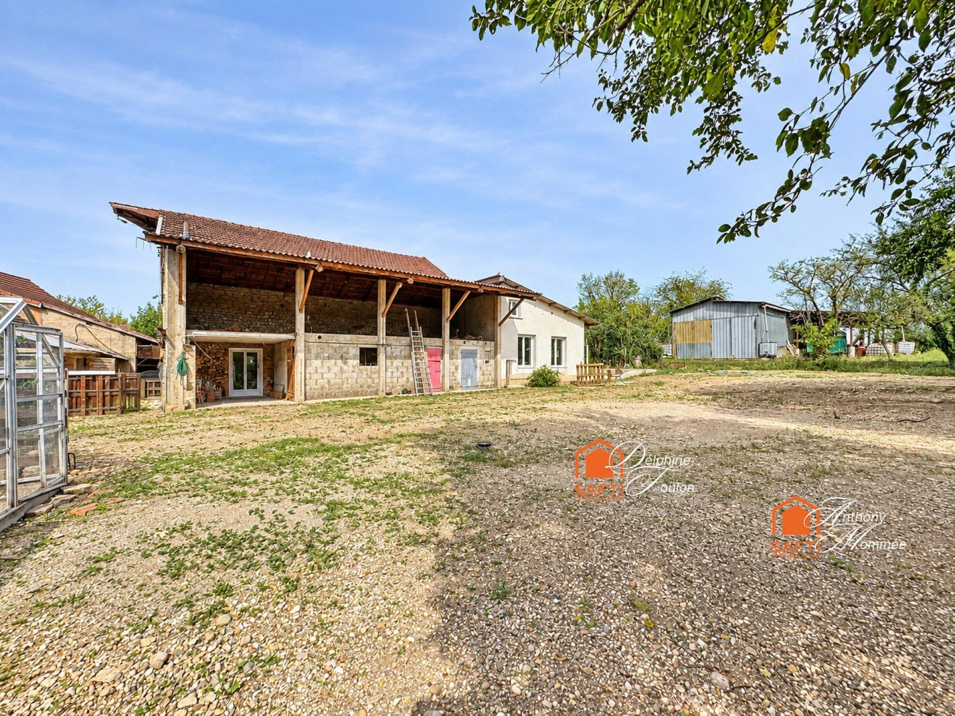 Photo SAFTI — Maison 4 pièces, 106 m² à Arandon Passins