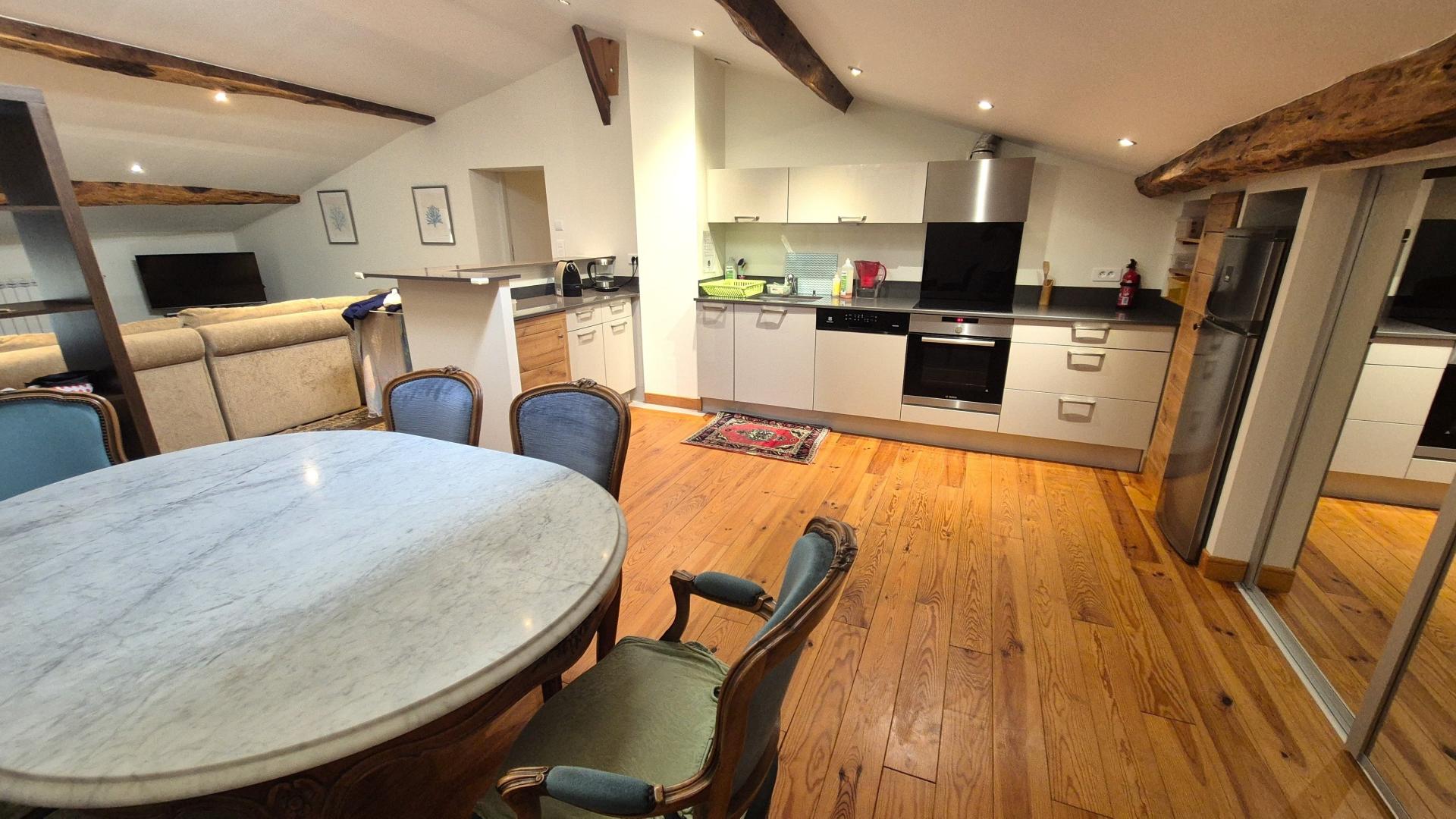 Photo 17 of the listing.