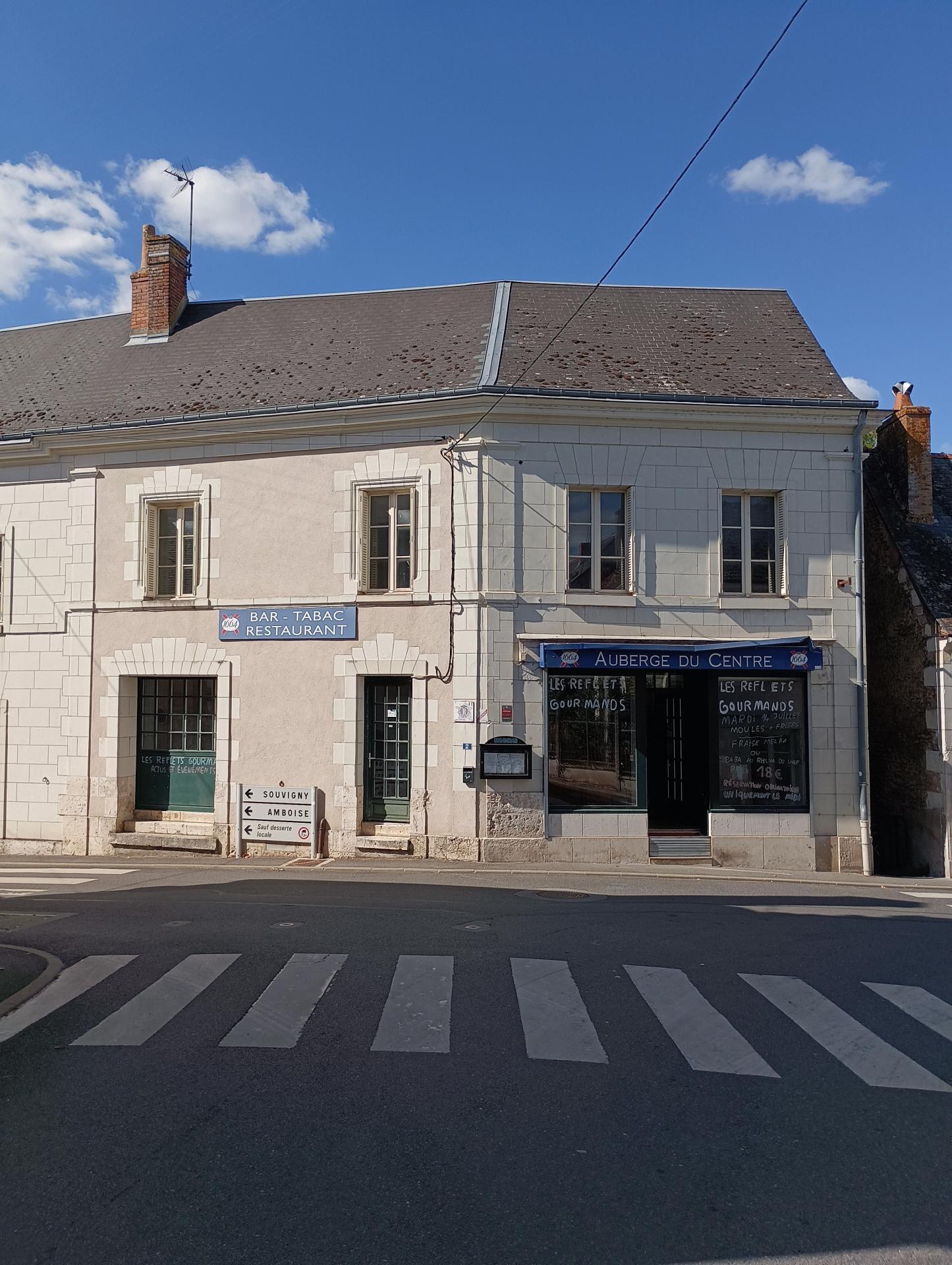 5 pièces 180 m² · à Vallières-les-Grandes · 180 m² · 77 000 €