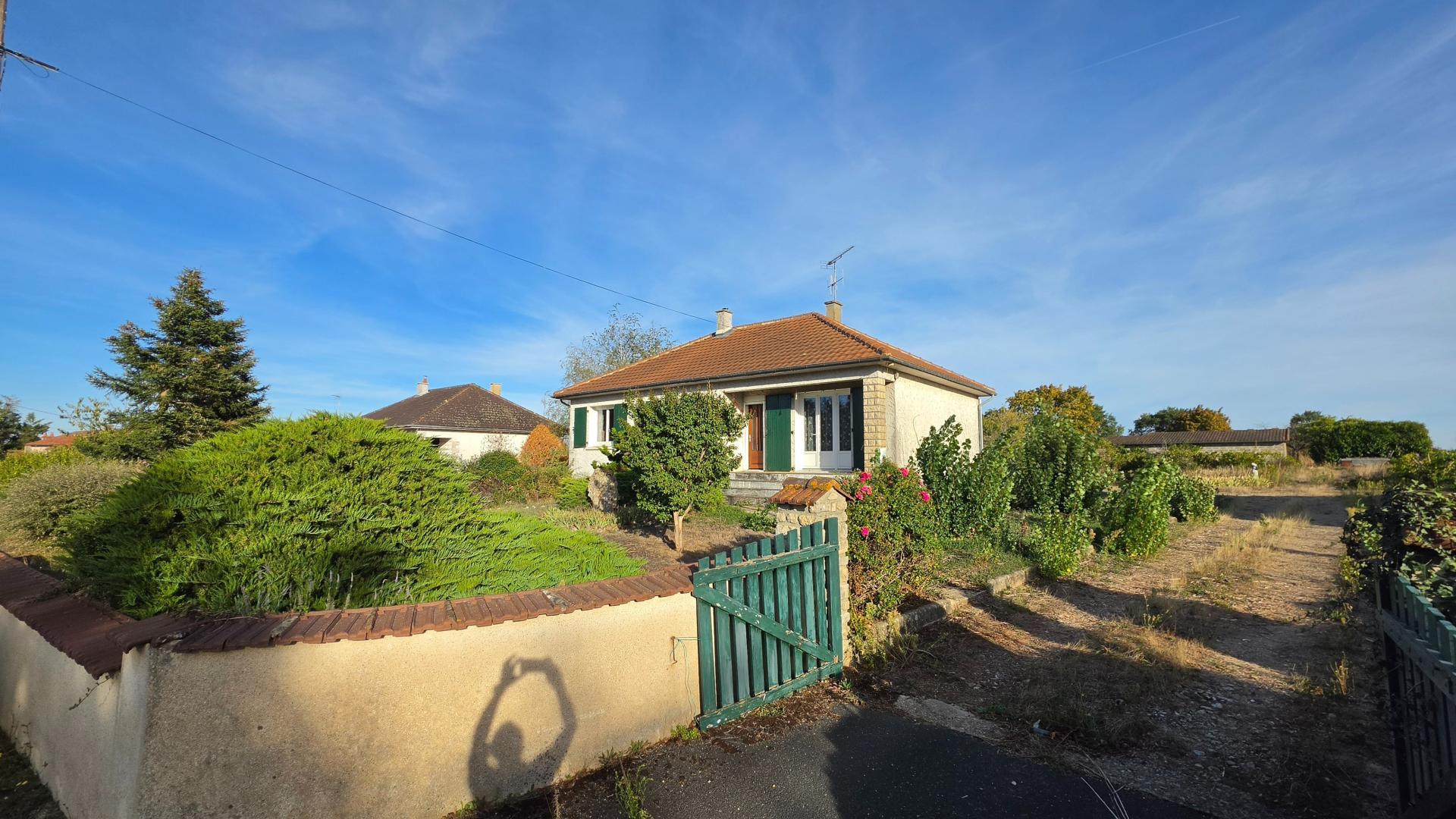 Maison 4 pièces 85 m² · à Lussac-les-Châteaux · 85 m² · 129 000 €