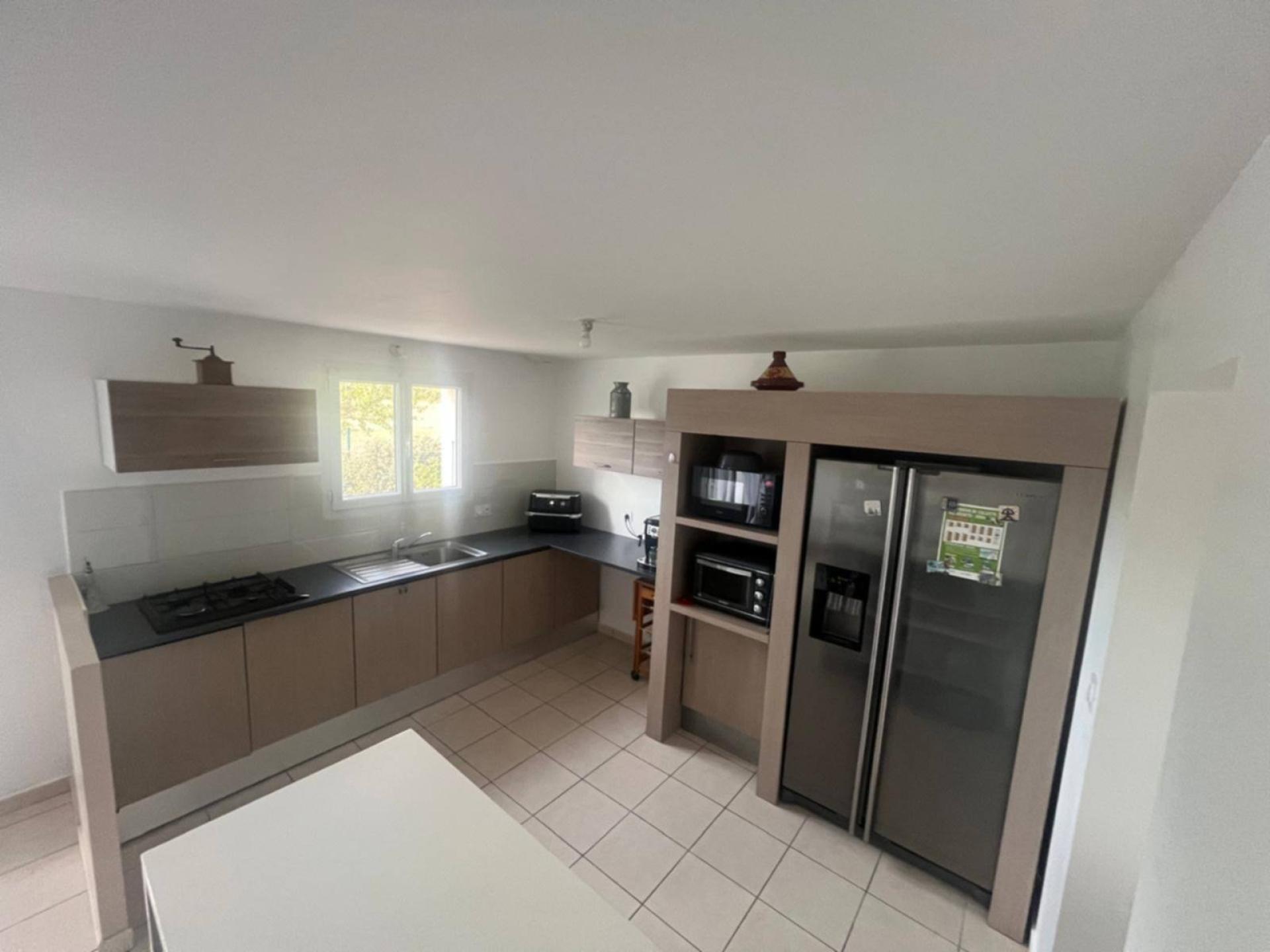 Photo SAFTI — Maison 4 pièces, 90 m² à Saint Michel En L'herm 3