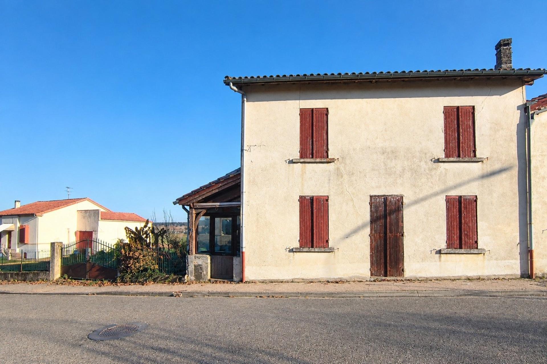 Maison 3 pièces 113 m² · à Verteuil-d'Agenais · 113 m² · 79 000 €