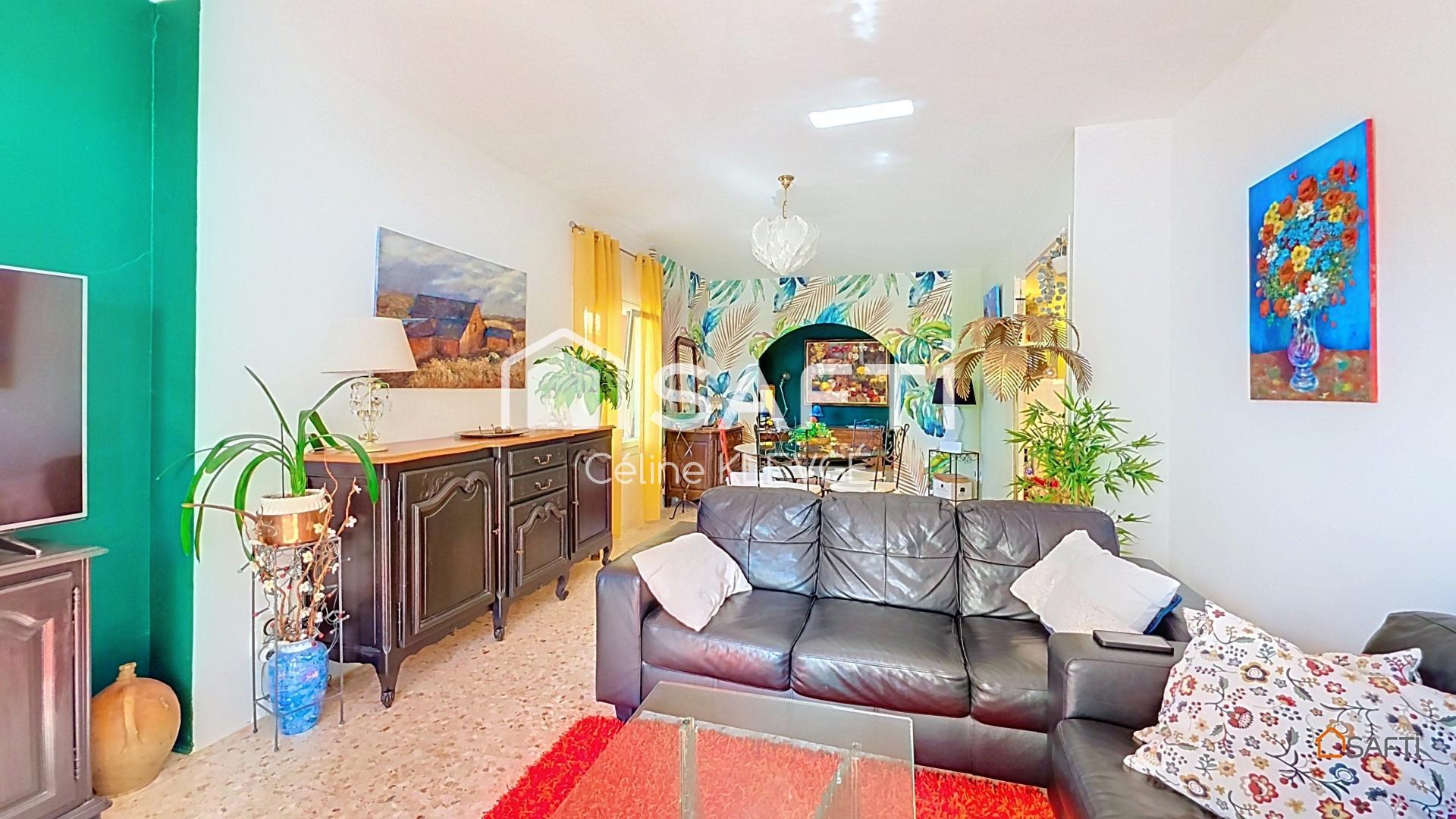 MAISON DE VILLAGE 115M² AVEC GRAND GARAGE ET TERRASSE
