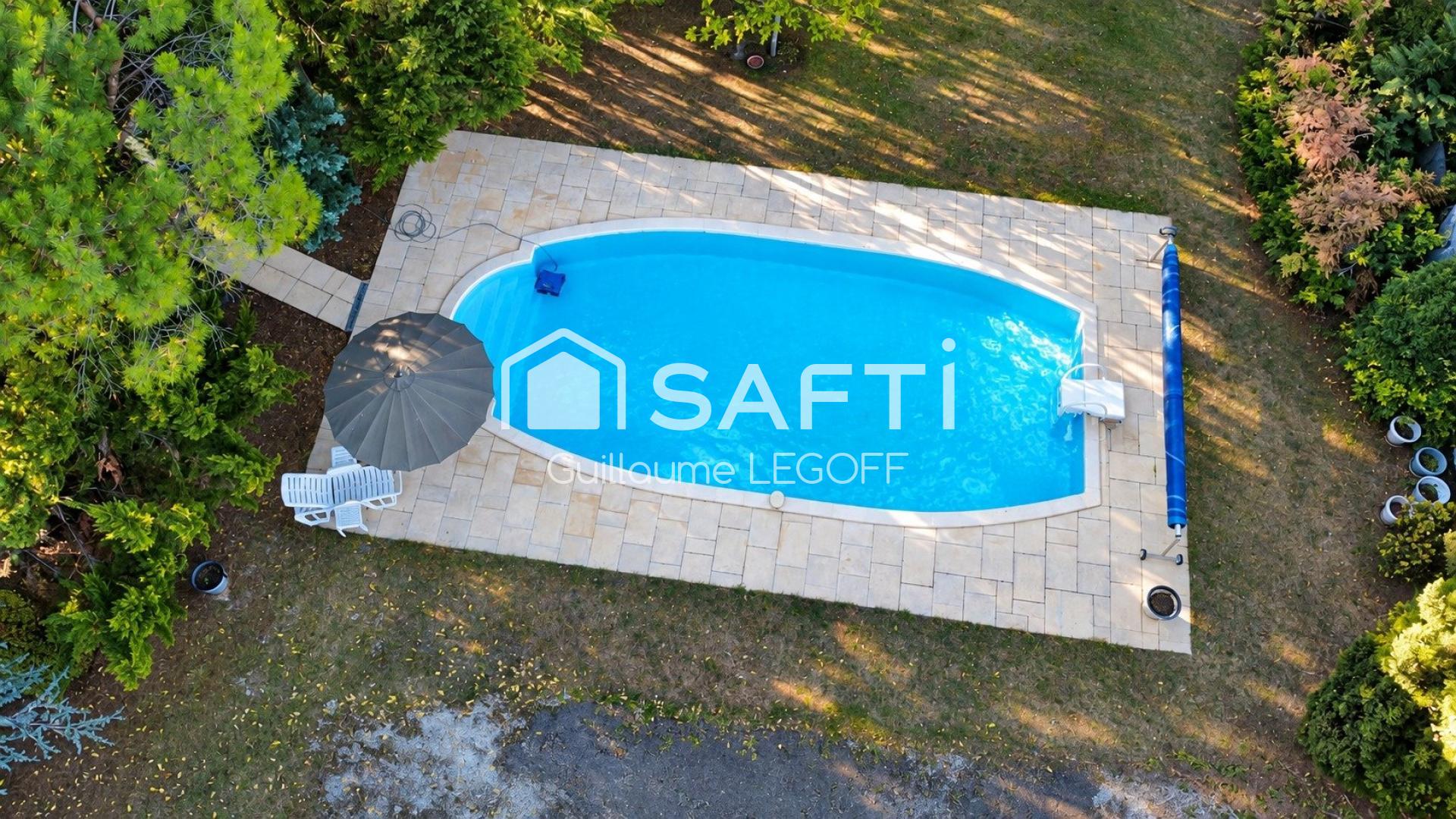 Photo SAFTI — Maison 10 pièces, 237 m² à Issoudun 4