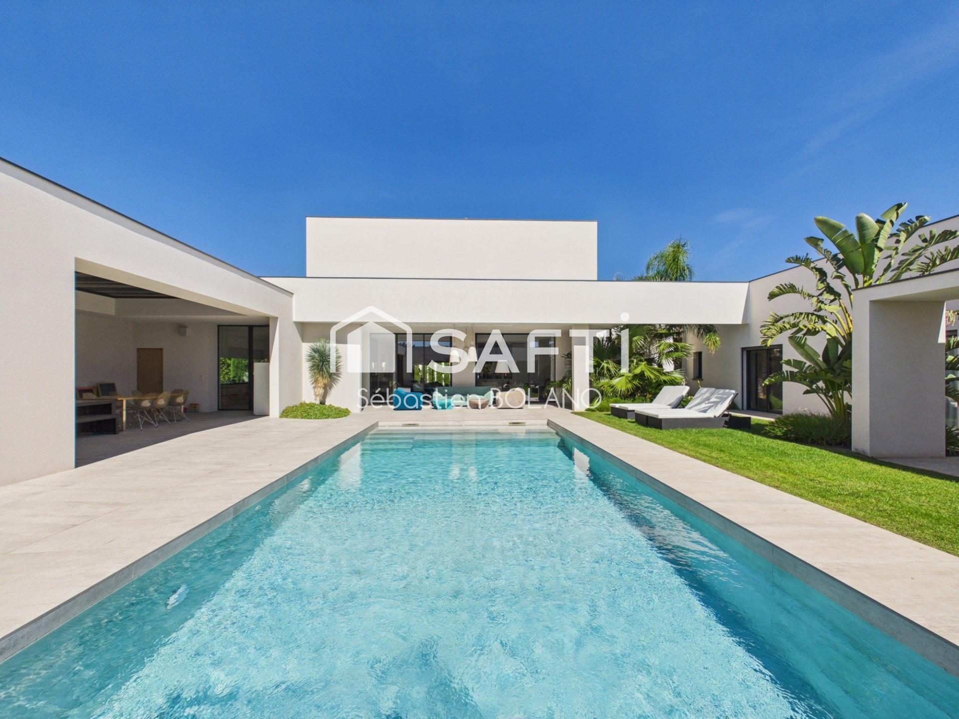 Photo SAFTI — Maison 7 pièces, 400 m² à Perpignan