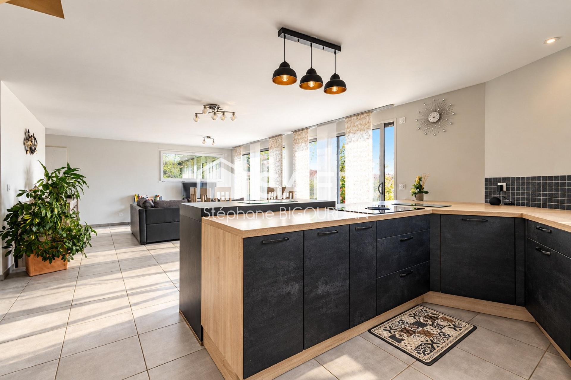 Photo SAFTI — Maison 6 pièces, 107 m² à Miserey Salines 5