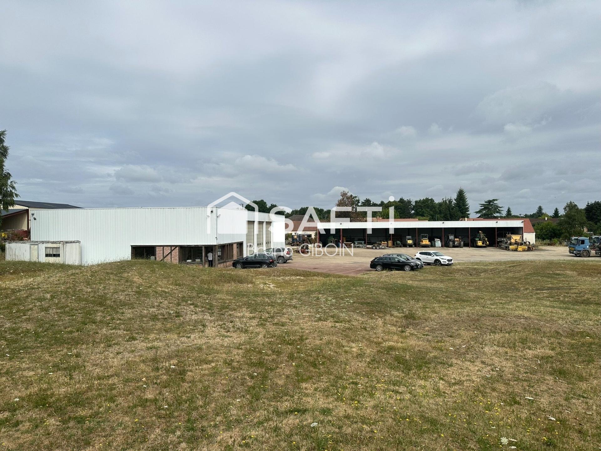 Local commercial 3 pièces 1120 m² · à Sully-sur-Loire · 1 120 m² · 407 000 €