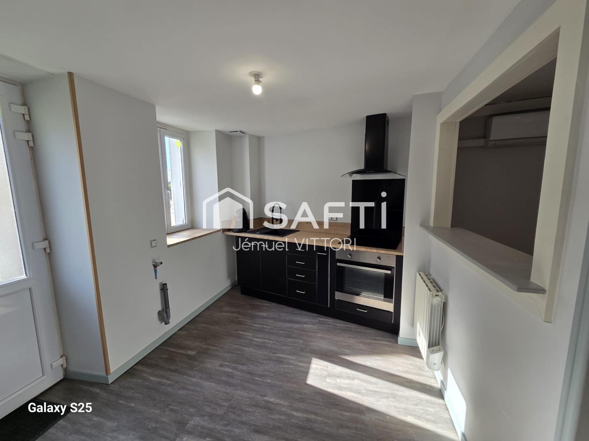 Photo SAFTI — Maison 2 pièces, 48 m² à Saint Fraimbault De Prieres 4