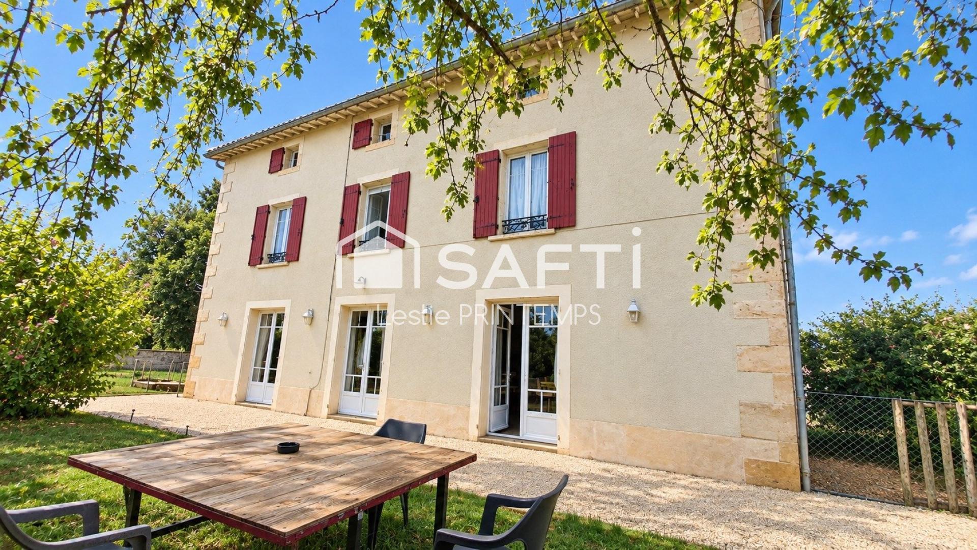 Maison de maître rénovée avec gîte indépendant et vaste parc arboré