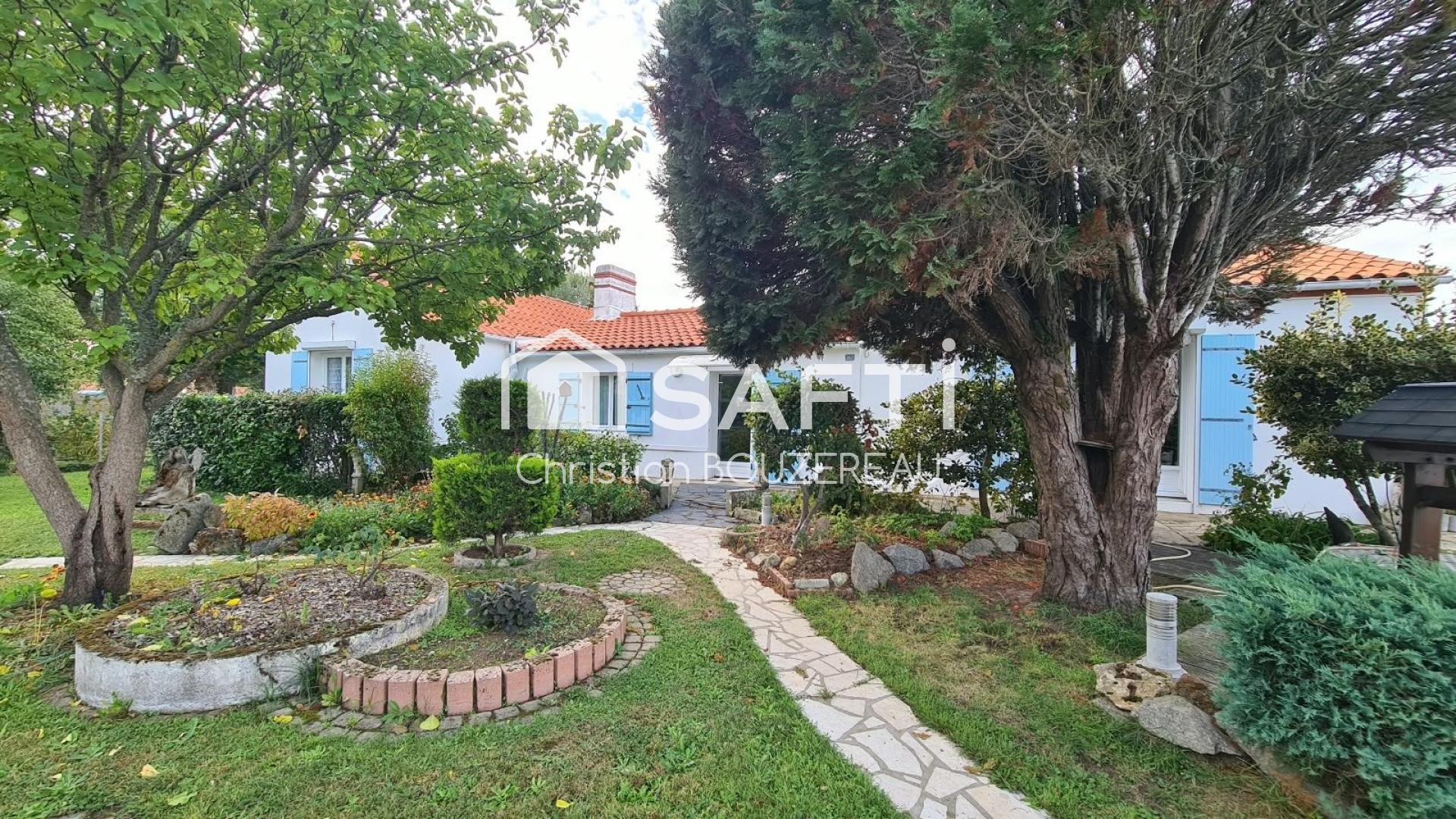Photo SAFTI — Maison 8 pièces, 163 m² à Saint Jean De Monts