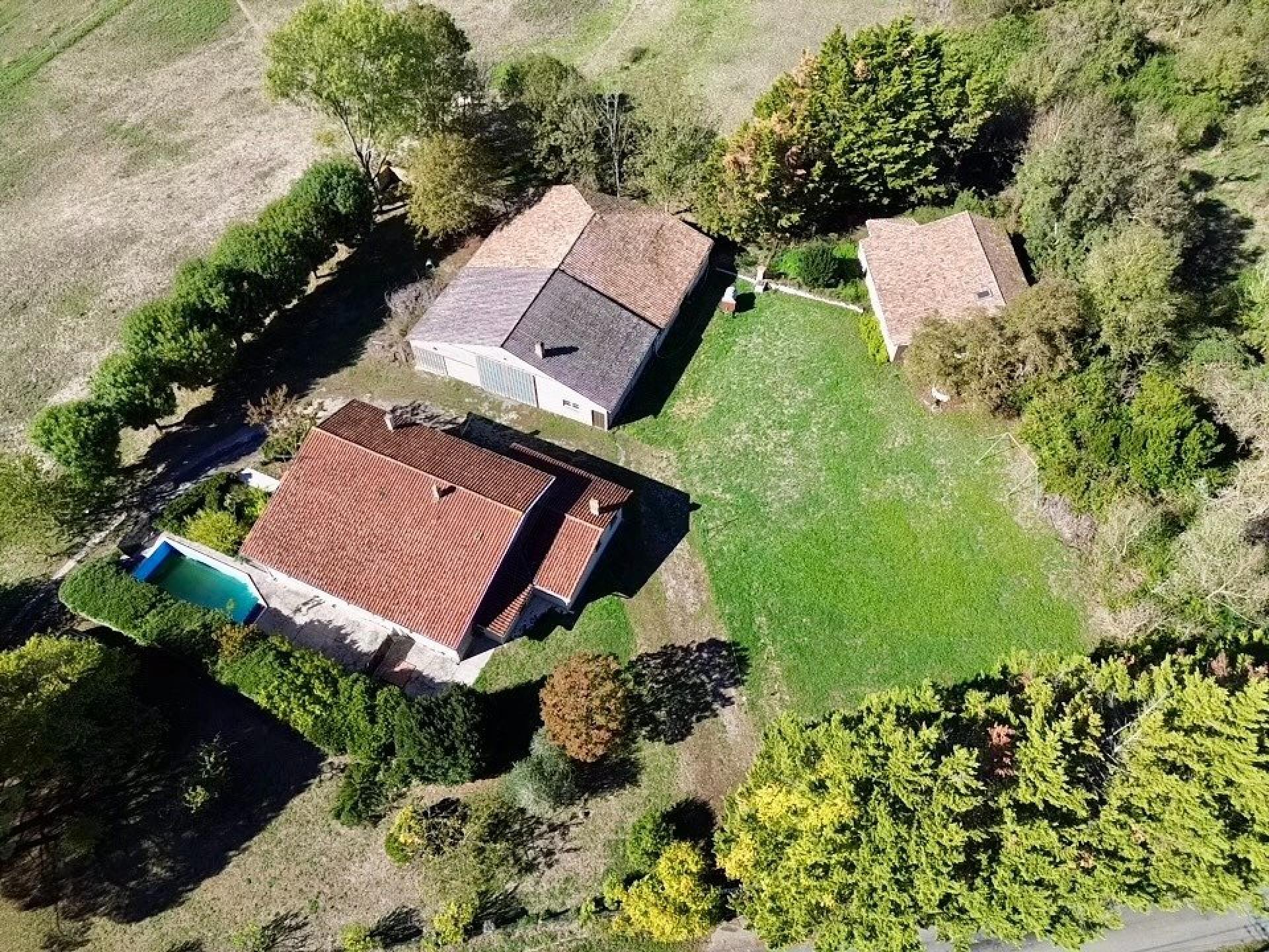 Maison 6 pièces 167 m² · à Monviel · 167 m² · 259 900 €
