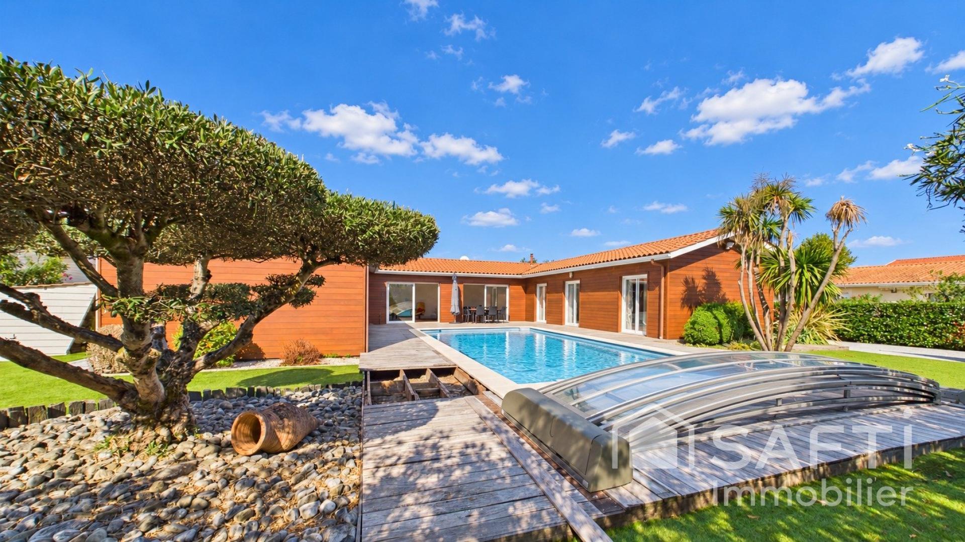 Maison 6 pièces 168 m² · à Biscarrosse · 168 m² · 599 500 €