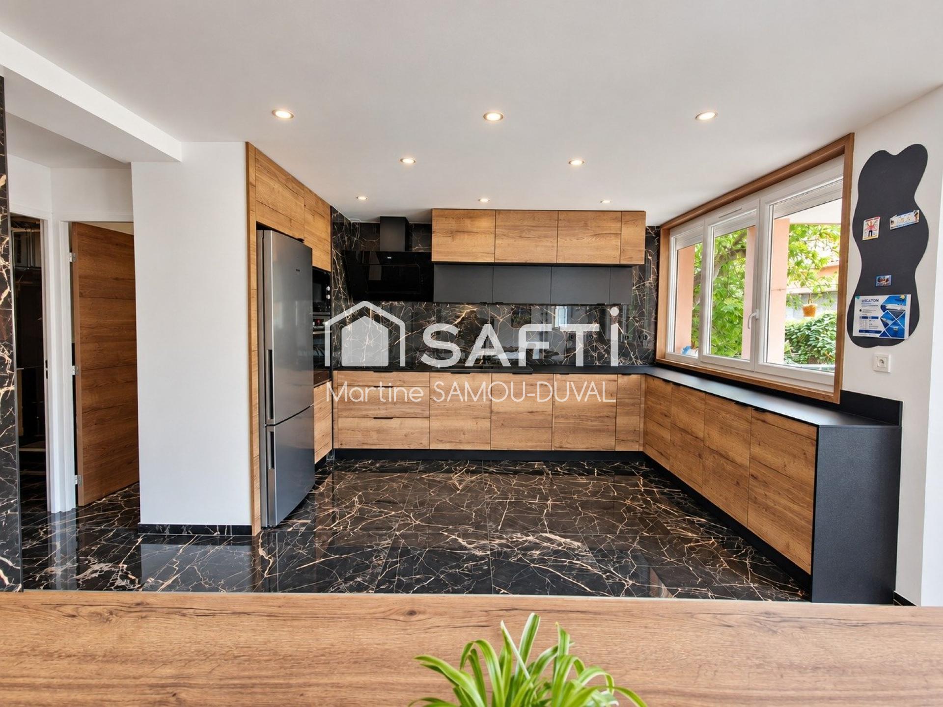 Appartement 5 pièces 105 m² · à La Seyne-sur-Mer · 105 m² · 319 000 €