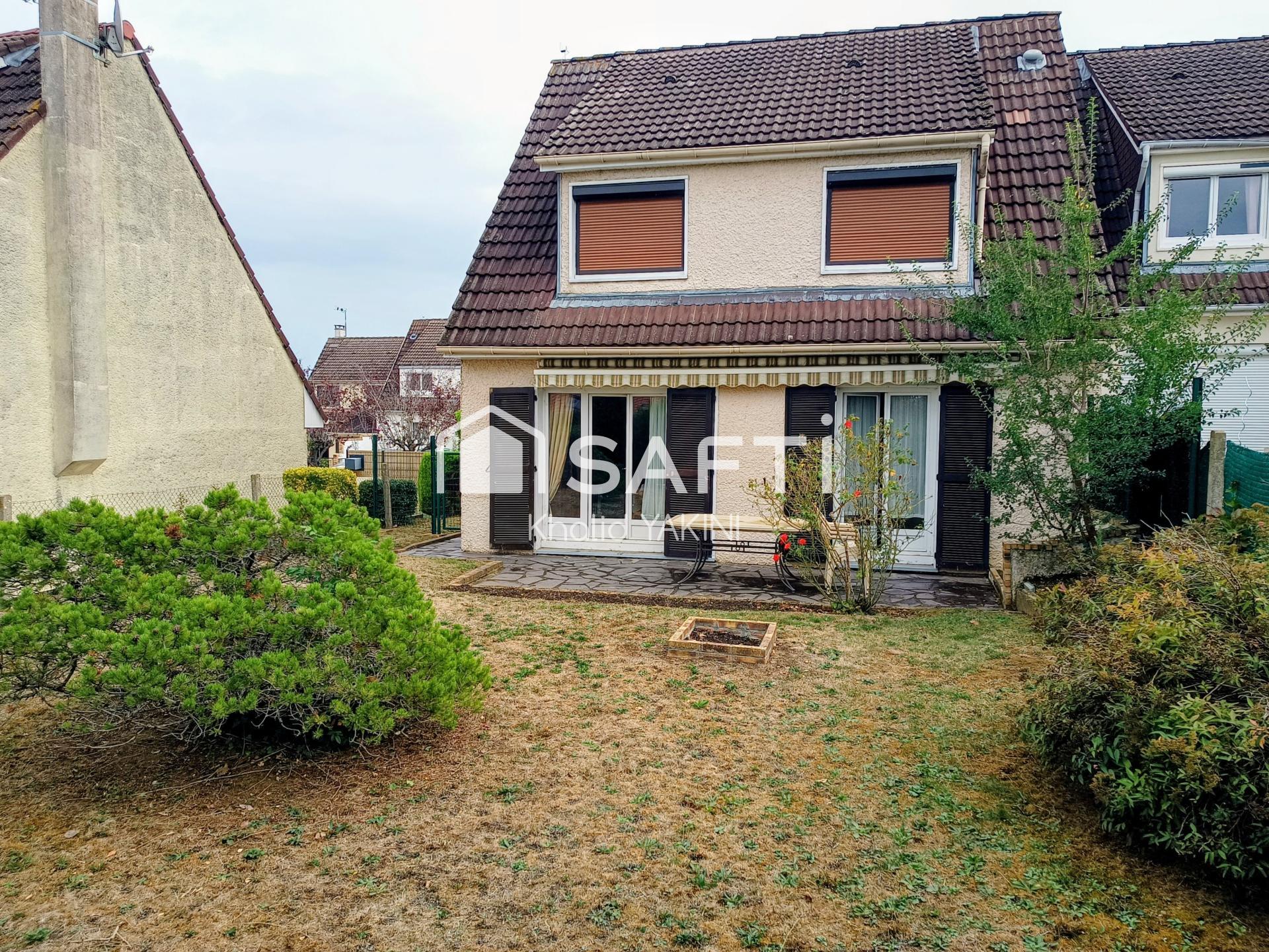 Photo SAFTI — Maison 5 pièces, 75 m² à Magnanville