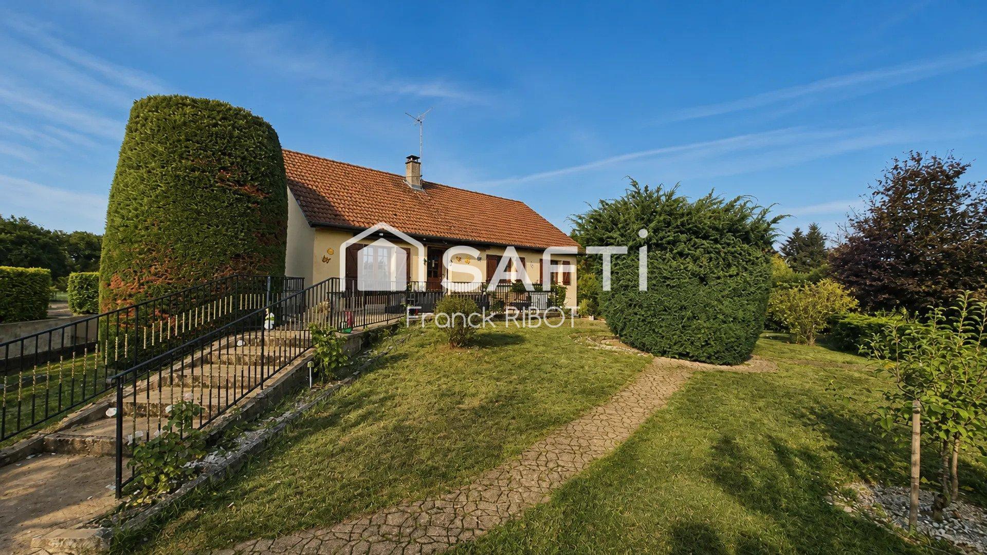 Pavillon sur sous sol de 188m2 sur 3844m2 de terrain