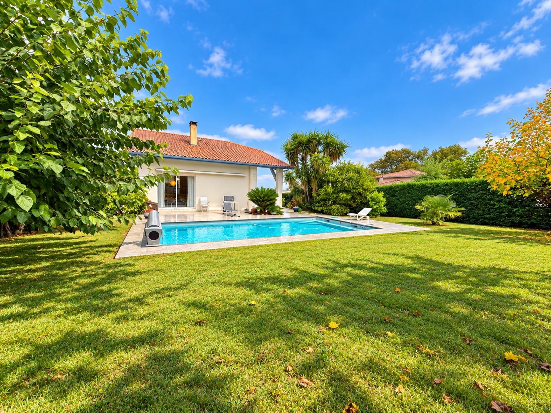Maison 5 pièces 165 m² · à Anglet · 165 m² · 990 000 €