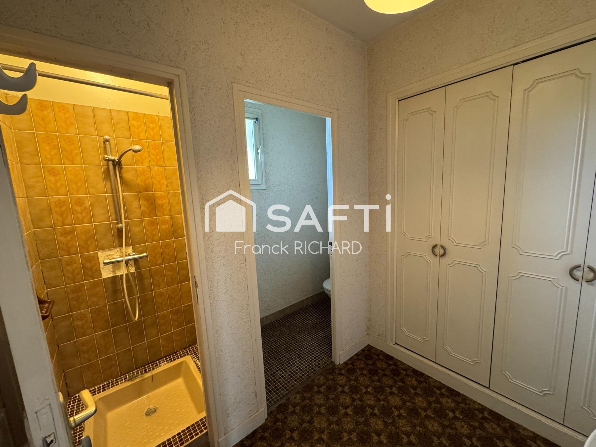 Maison d’architecte de 1975 – 4 chambres – Terrain de 1 500 m²