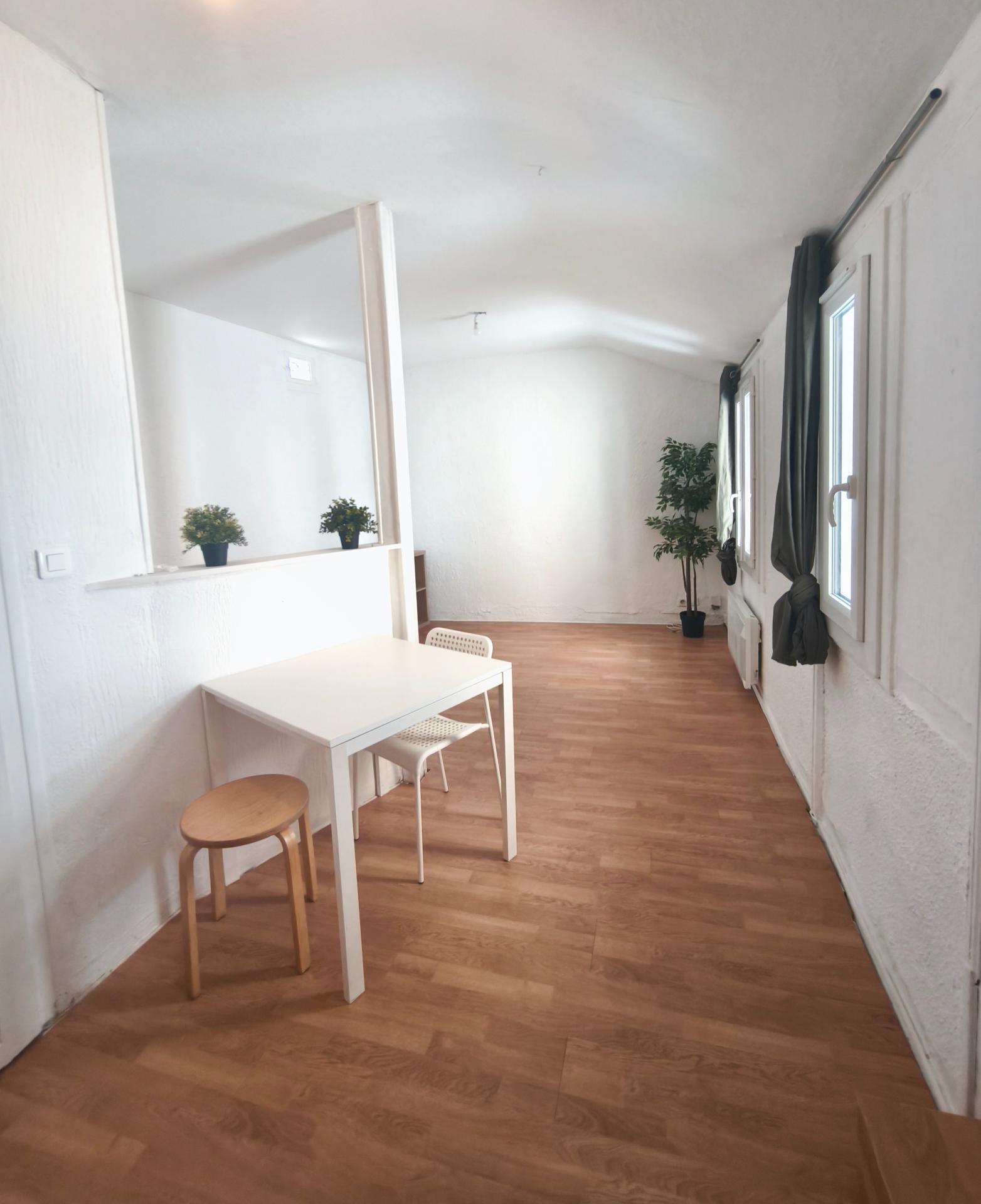 Appartement 1 pièce 27 m² · à Pau · 27 m² · 53 000 €