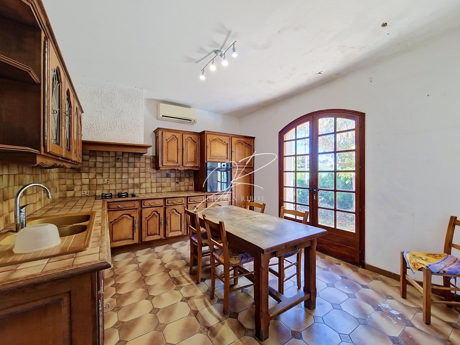 Photo SAFTI — Maison 6 pièces, 180 m² à Beziers 5