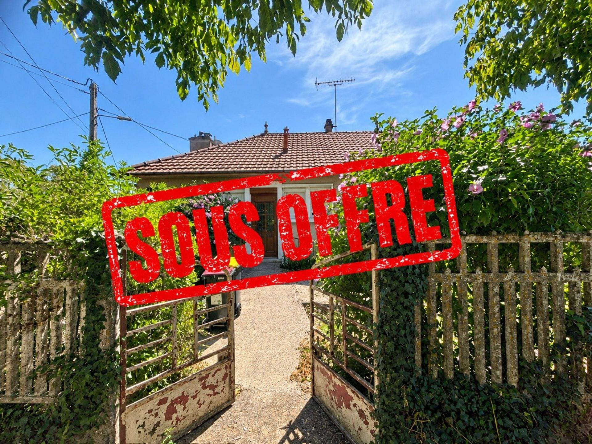 Maison 4 pièces 80 m² · à La Guerche-sur-l'Aubois · 80 m² · 55 000 €