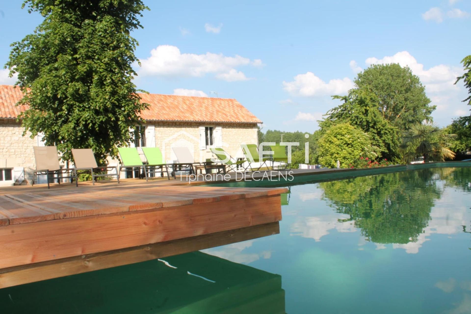 Maison 12 pièces 416 m² · à Parcay-sur-Vienne · 416 m² · 625 000 €