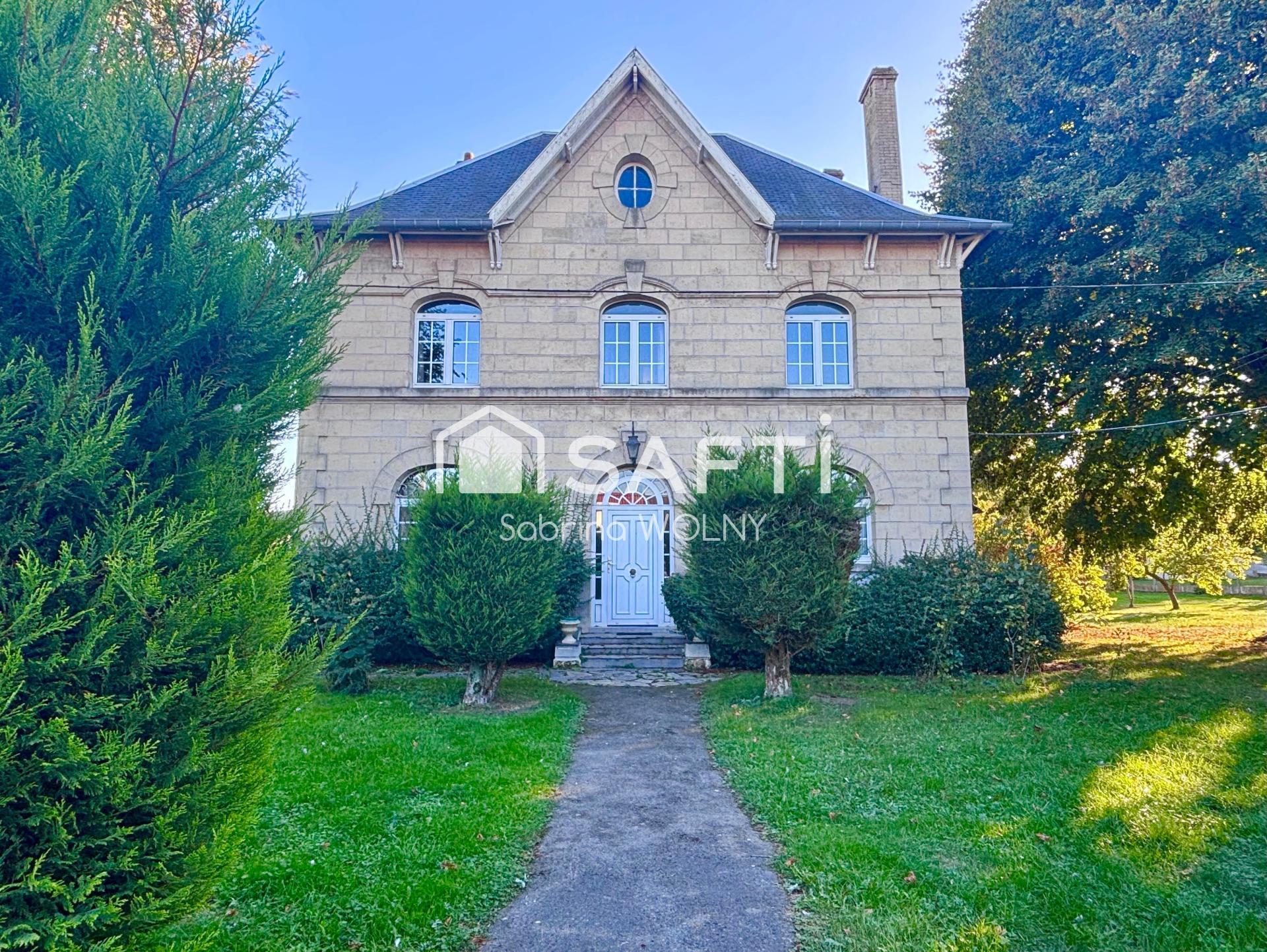 Maison 6 pièces 143 m² · à Neuville-Saint-Vaast · 143 m² · 416 000 €