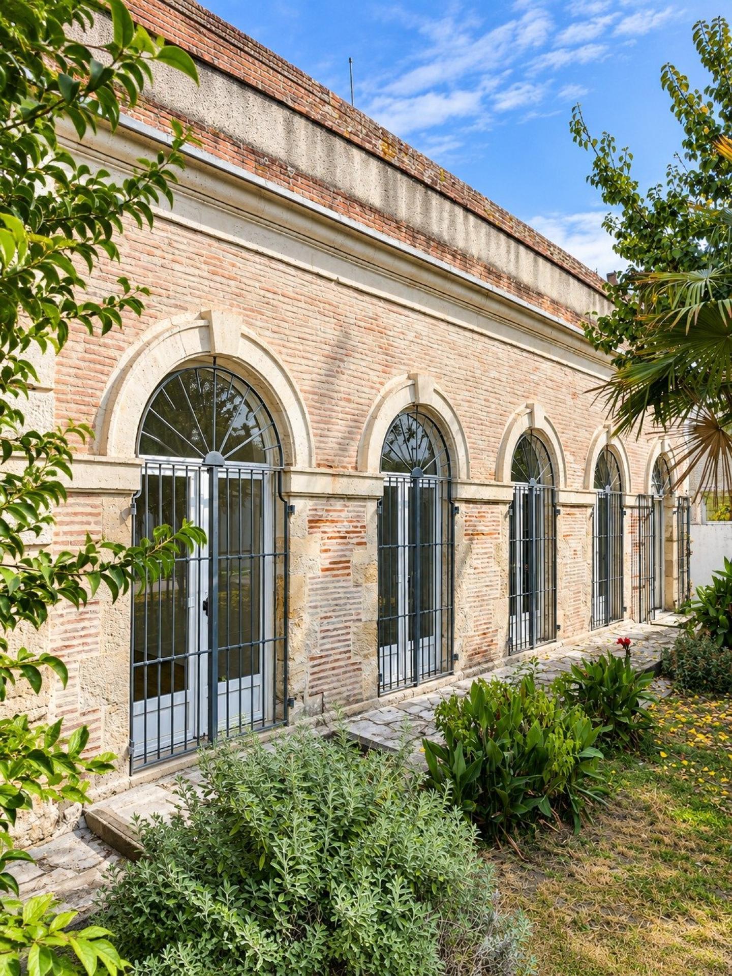 Maison 7 pièces 168 m² · à Agen · 168 m² · 359 000 €