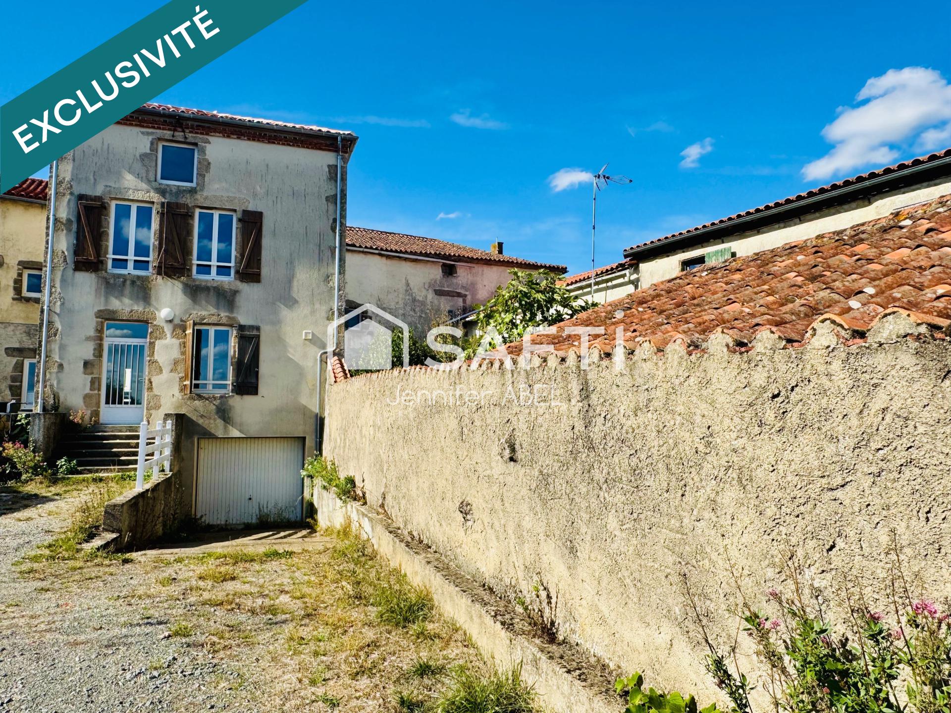 La Chapelle-Saint-Laurent – Maison rénovée, 3 chambres et terrain constructible