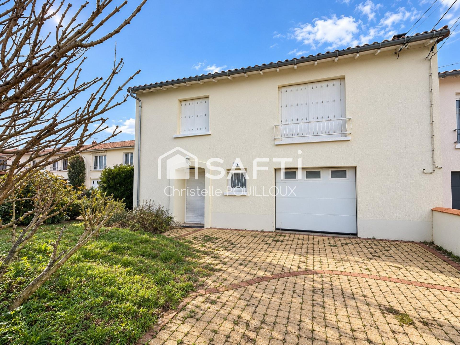 Maison 4 pièces 94 m² · à Niort · 94 m² · 165 000 €