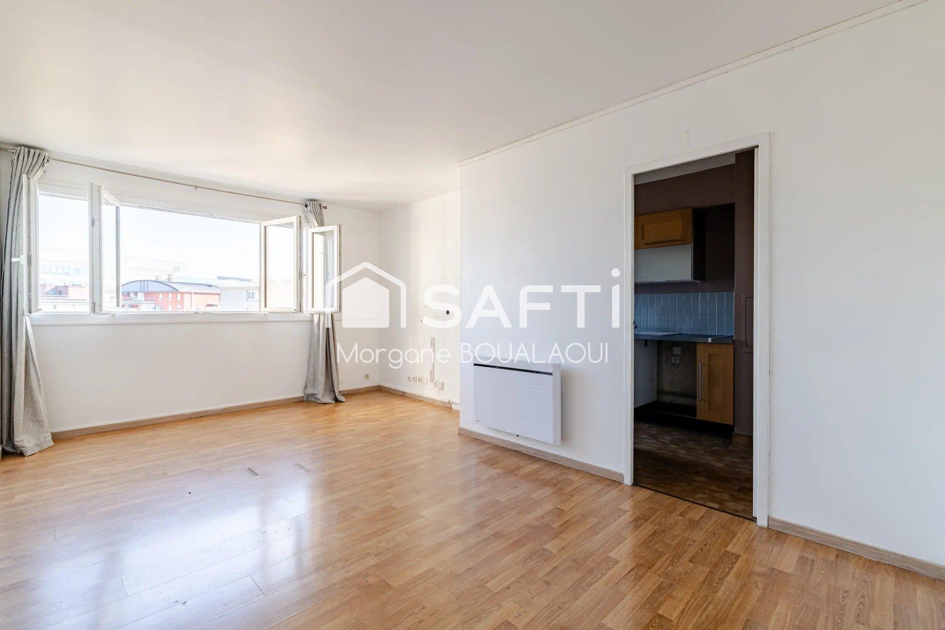 APPARTEMENT 4 PIÈCES - 80 M² AVEC CAVE & PARKING