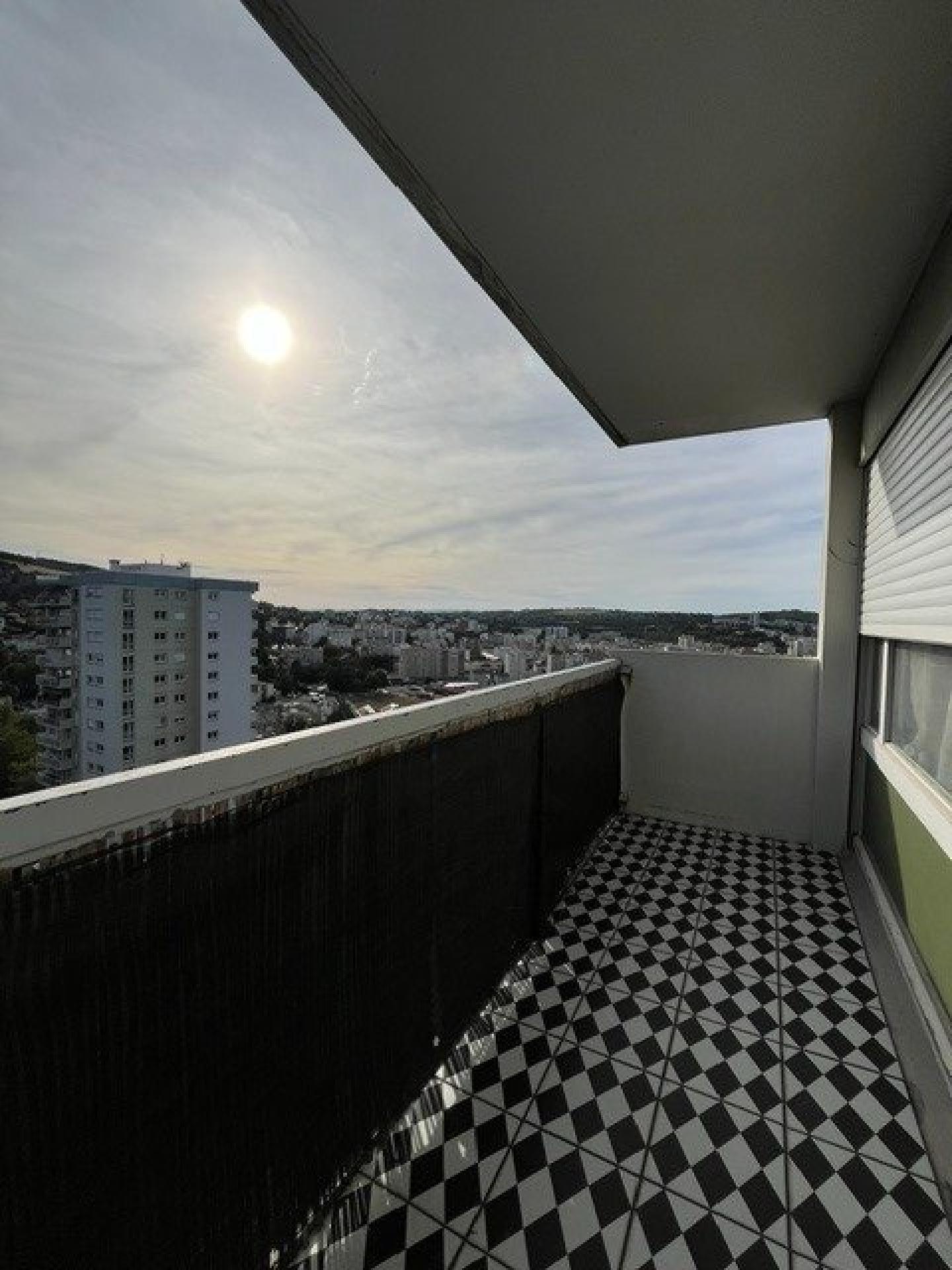Appartement 1 pièce 34 m² · à Saint-Étienne · 34 m² · 49 000 €