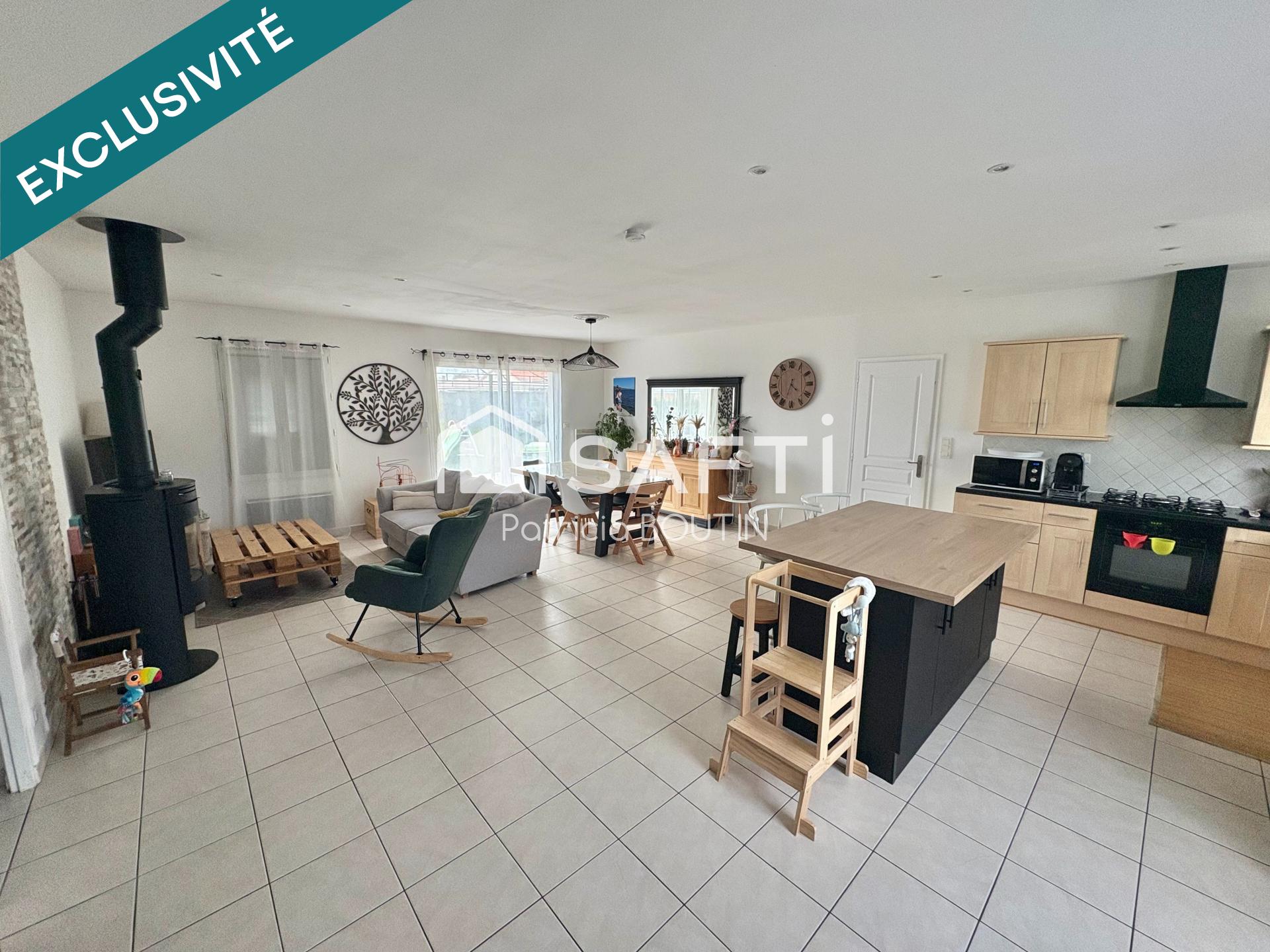 PAVILLON PLAIN PIED 3 CHAMBRES + GARAGE ET JARDIN A SAINTE OUENNE !