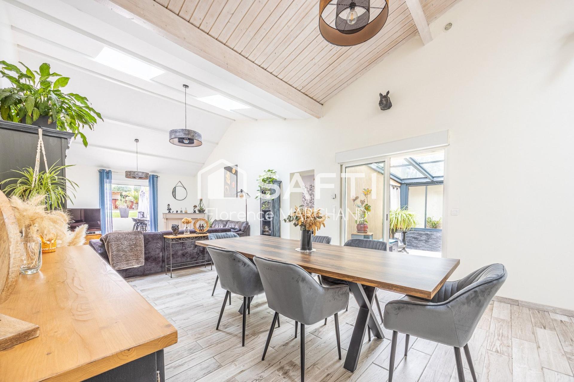CHAMPOMMIER PROCHE GARE AU CALME SUPERBE MAISON 4 CH VÉRANDA JARDIN GARAGE
